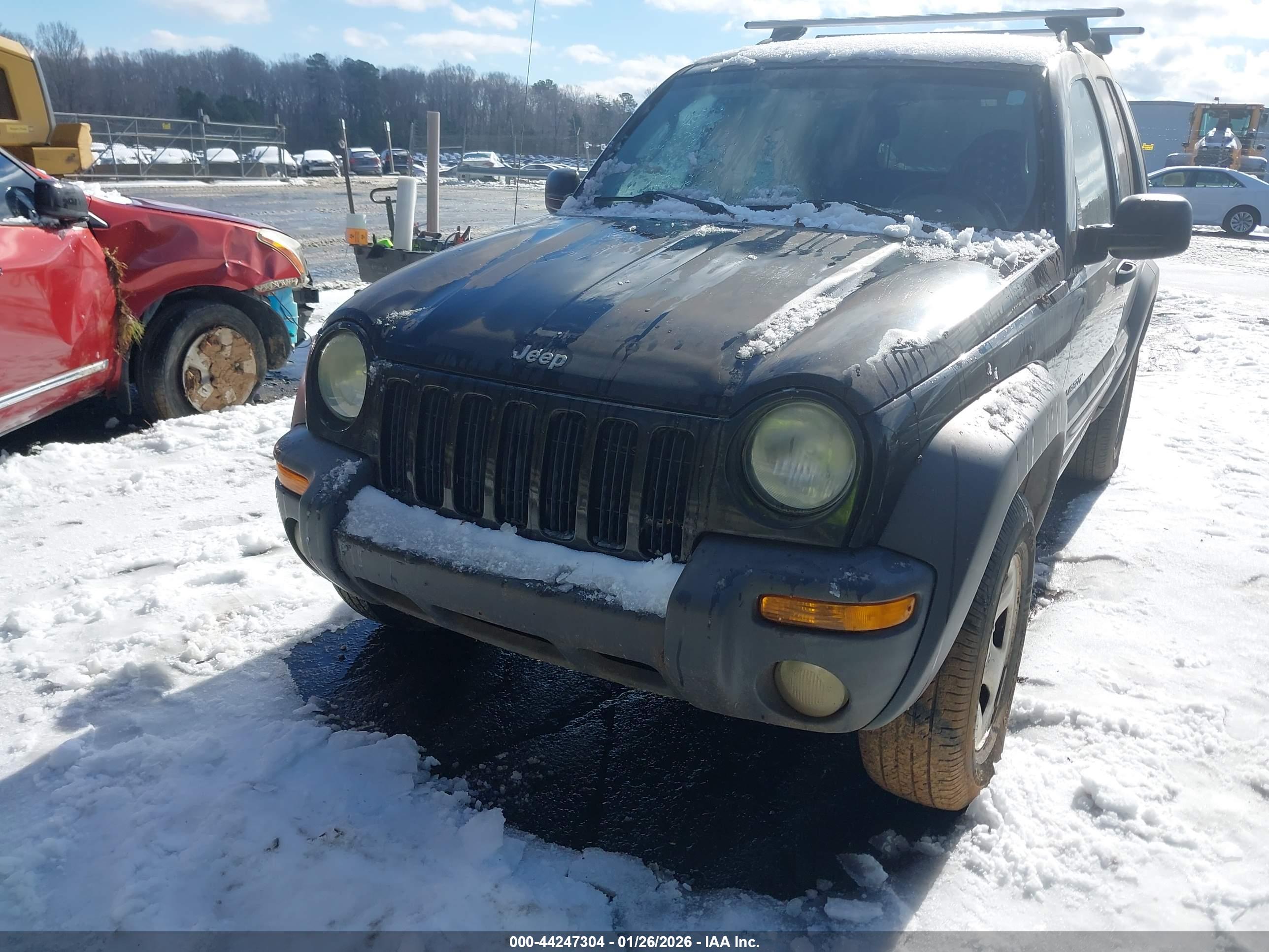 JEEP LIBERTY image 6
