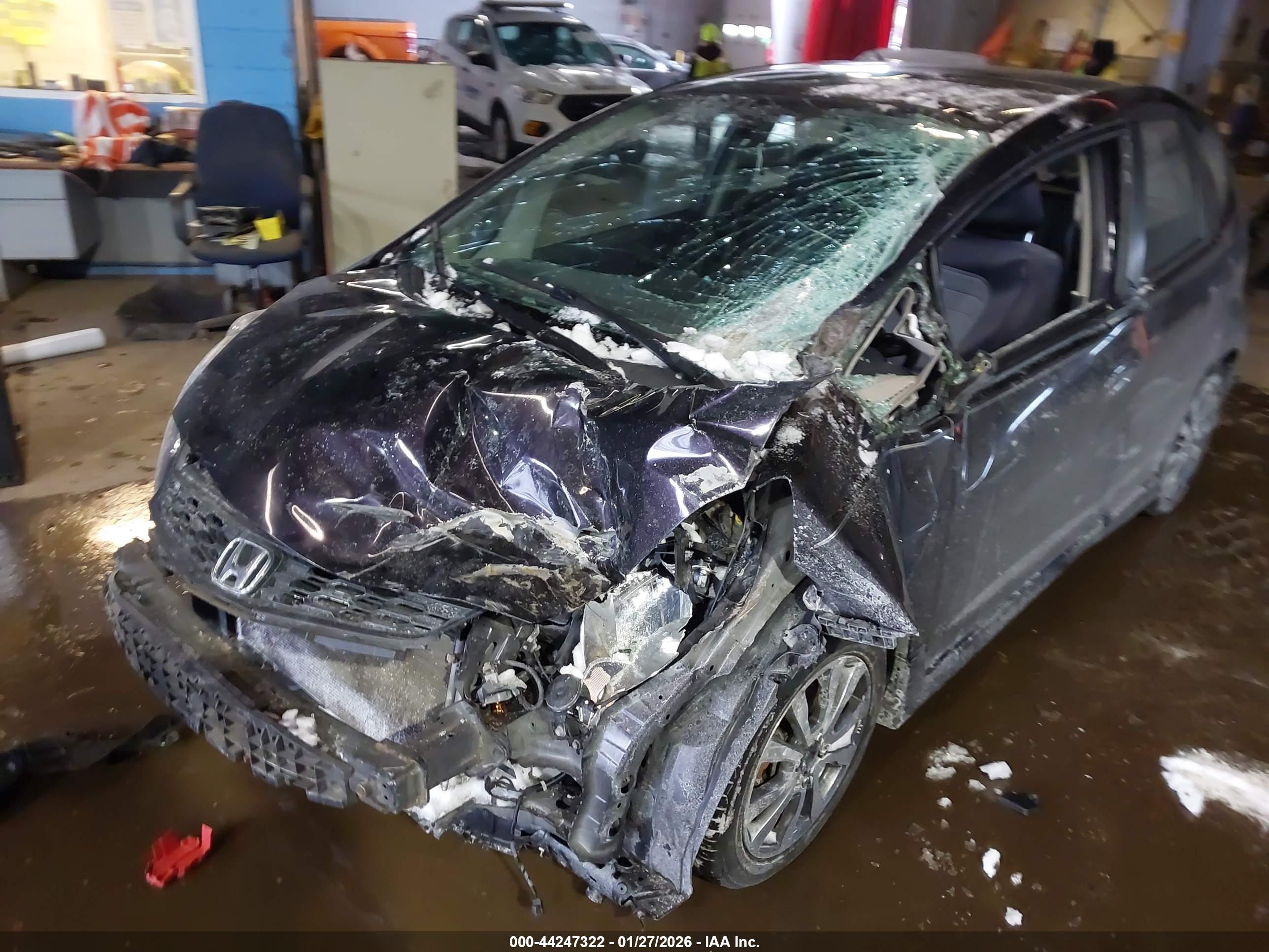 HONDA FIT image 6