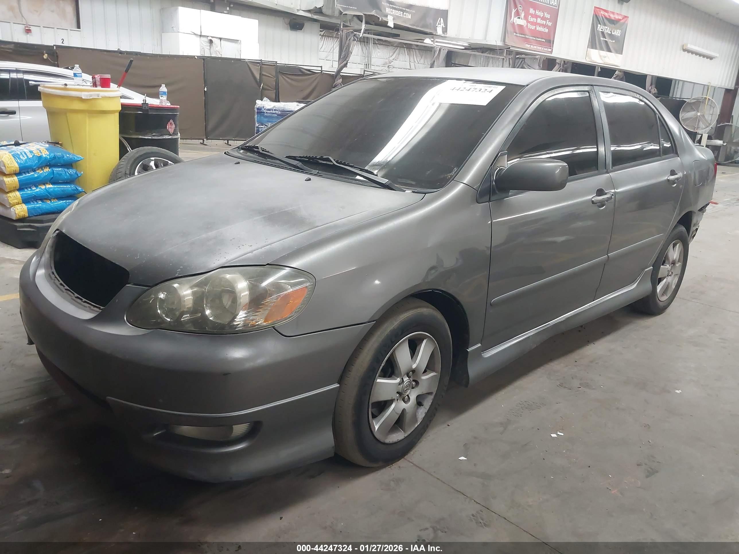 TOYOTA COROLLA image 2