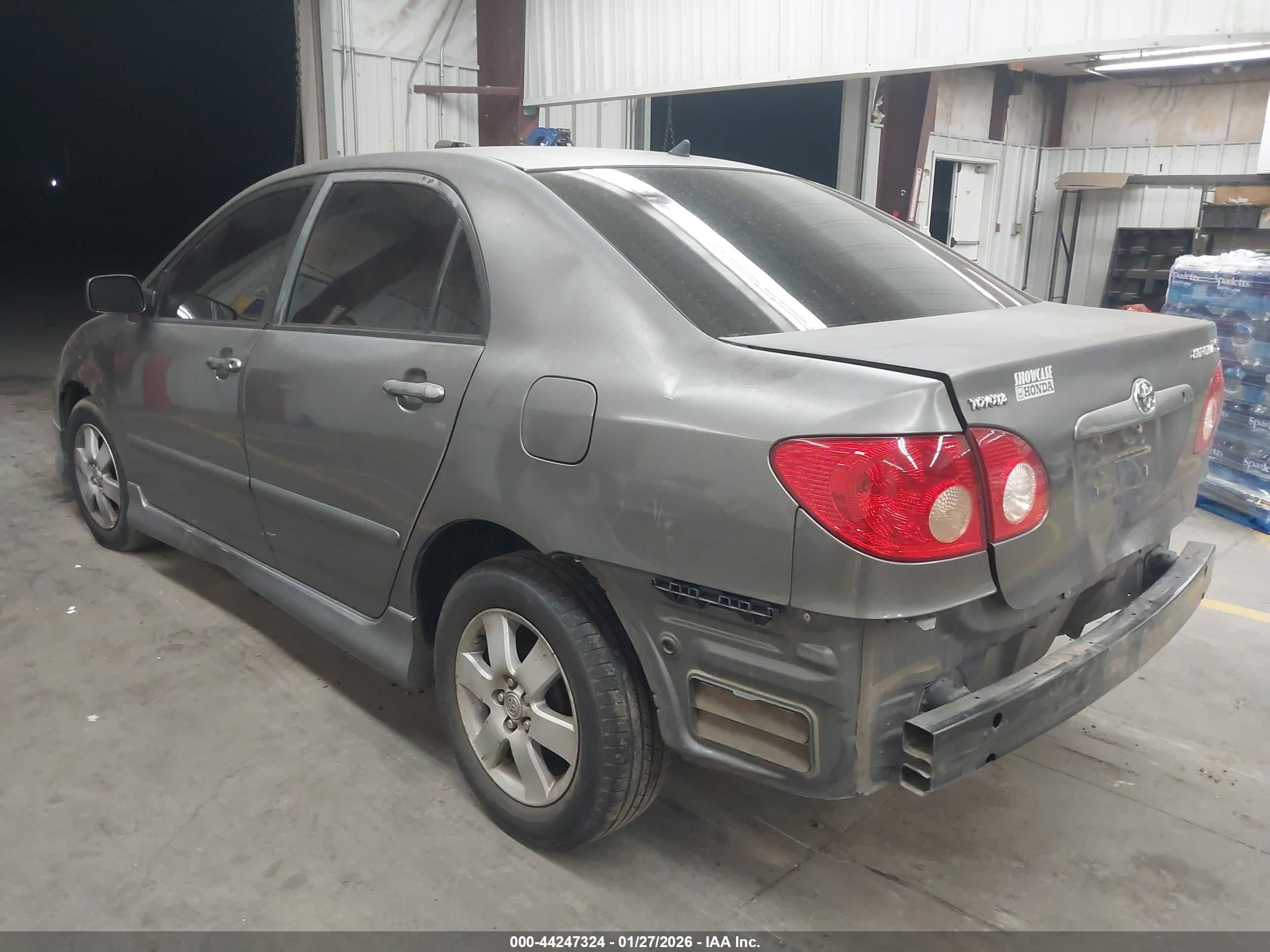 TOYOTA COROLLA image 3