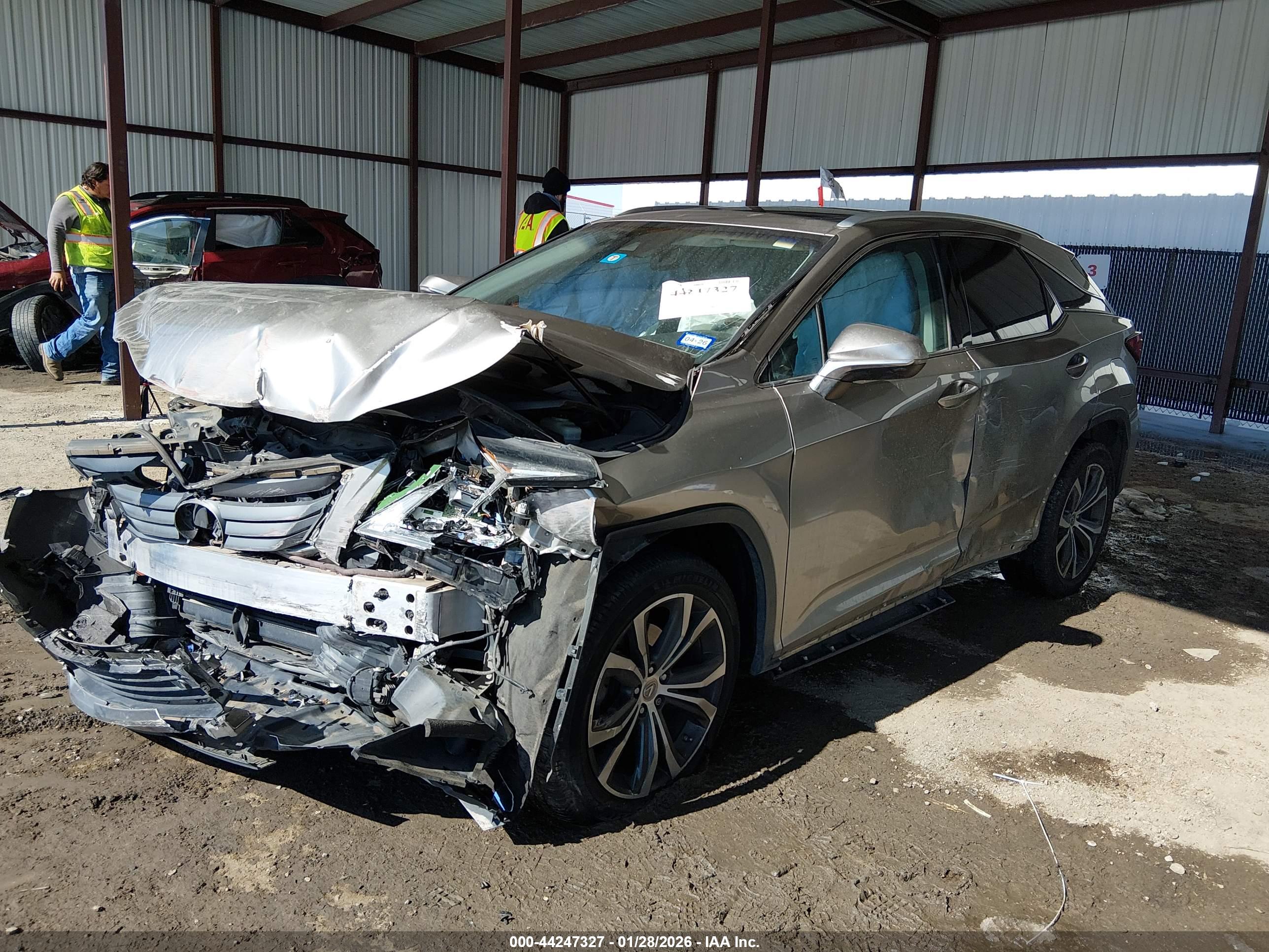 LEXUS RX image 2
