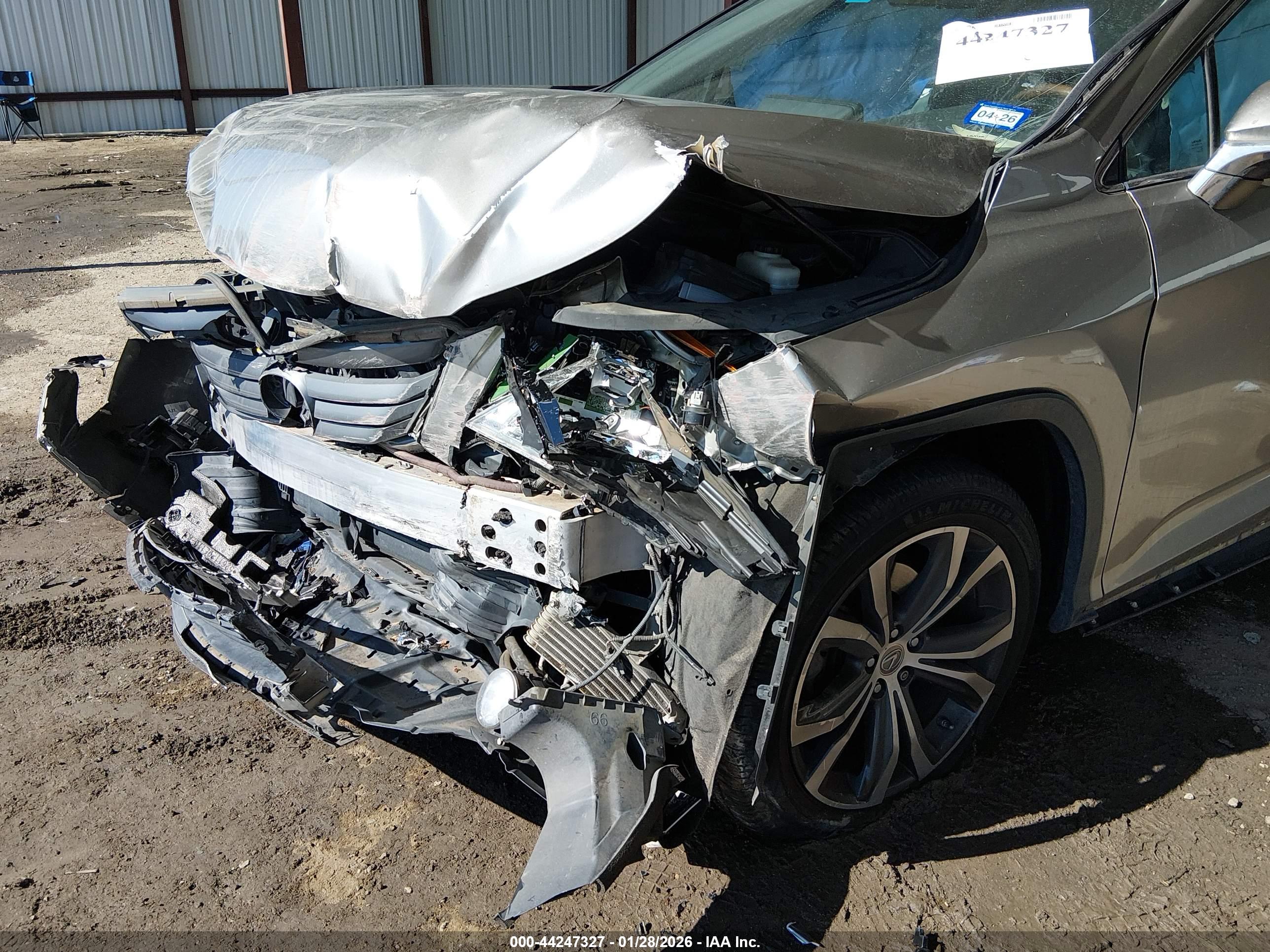 LEXUS RX image 6