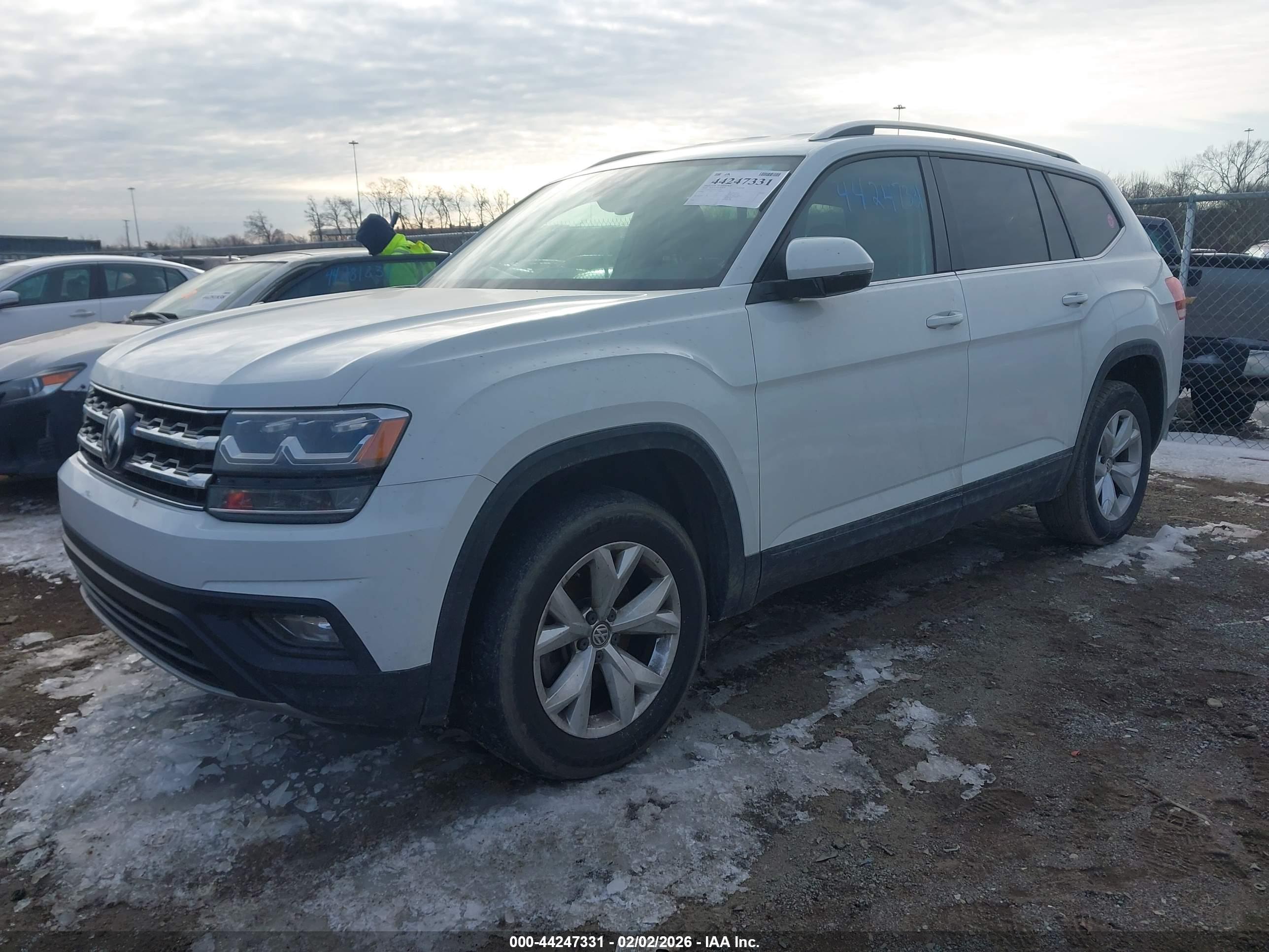 VOLKSWAGEN ATLAS image 6