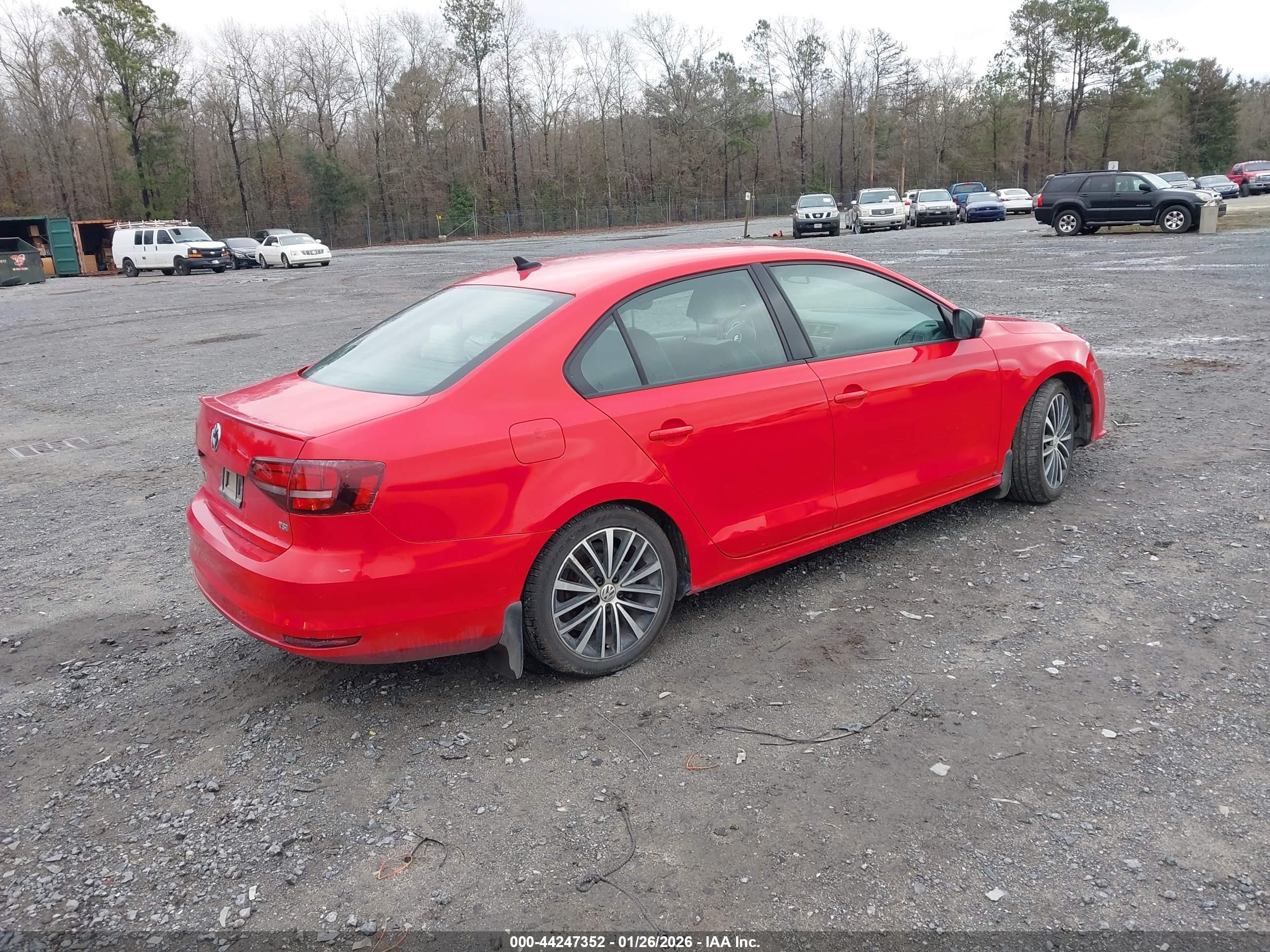 VOLKSWAGEN JETTA image 4