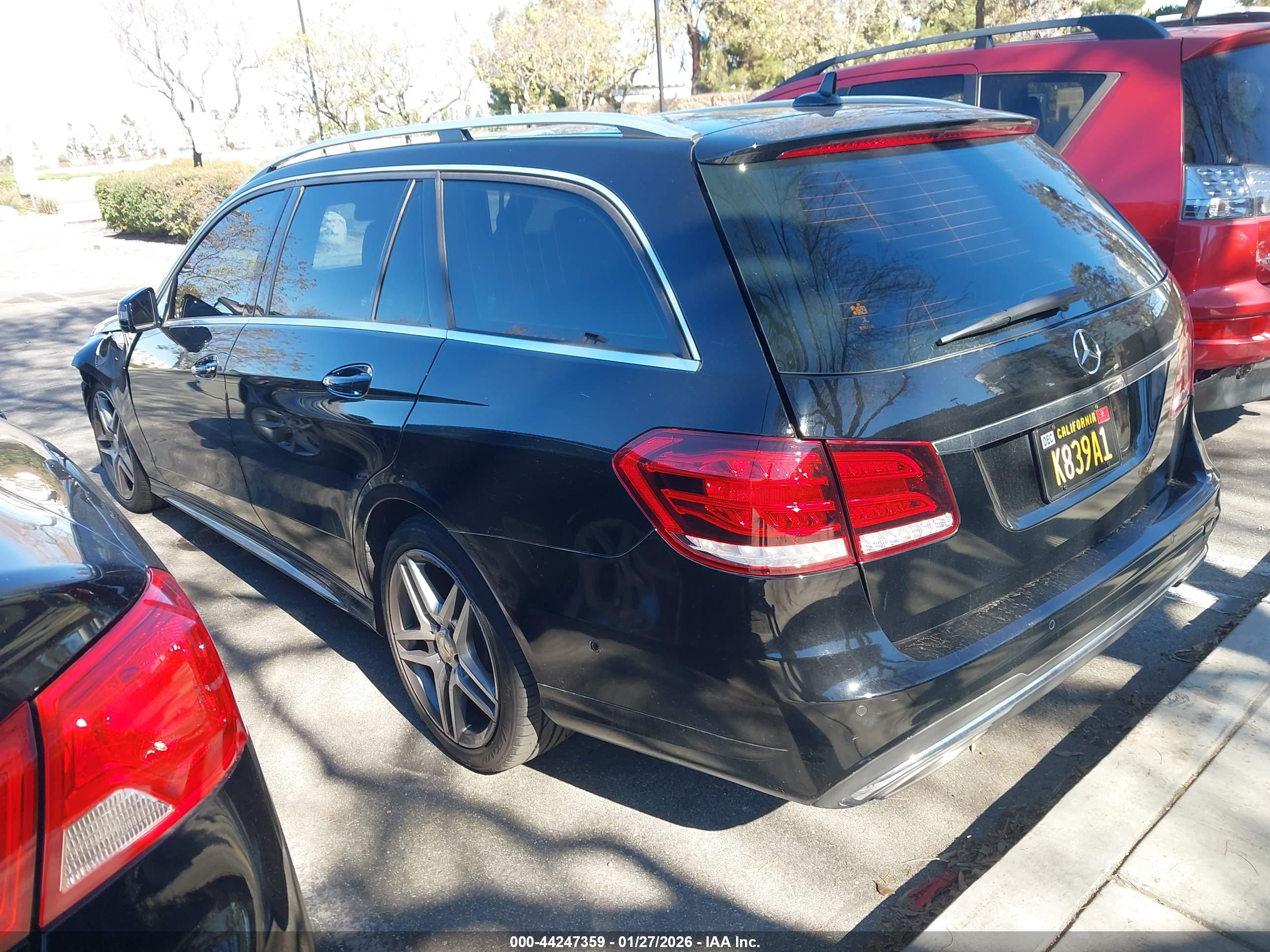 MERCEDES-BENZ E image 3