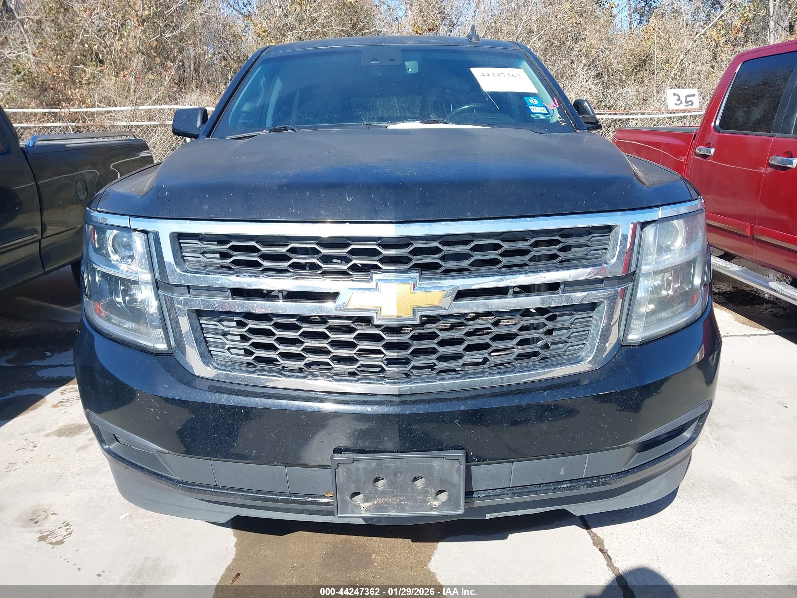 CHEVROLET TAHOE image 6