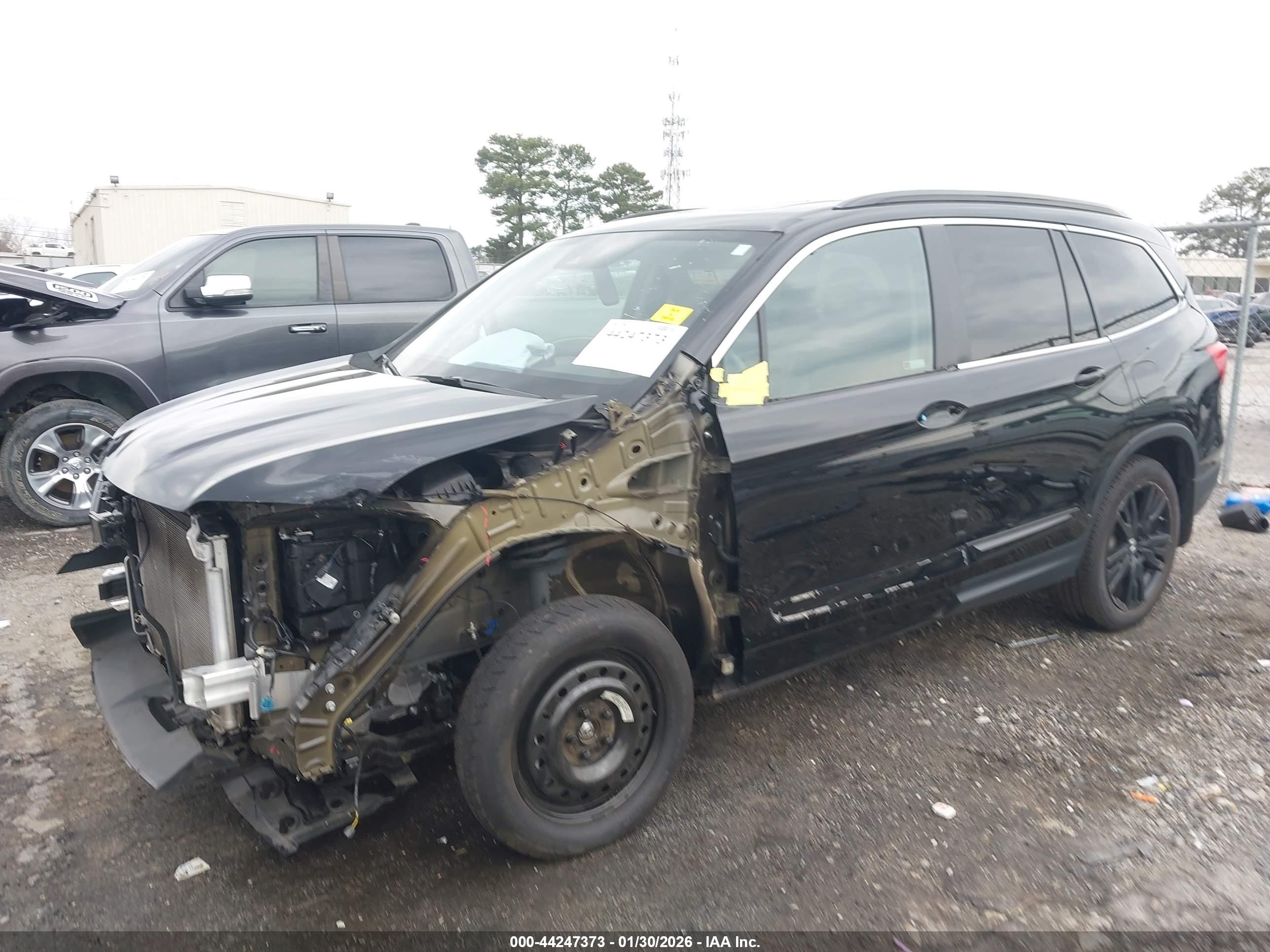 HONDA PILOT image 2