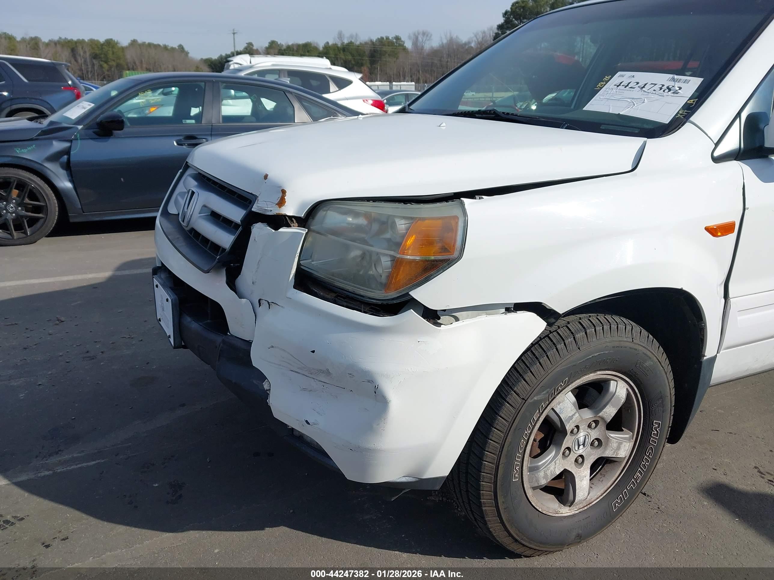 HONDA PILOT image 6