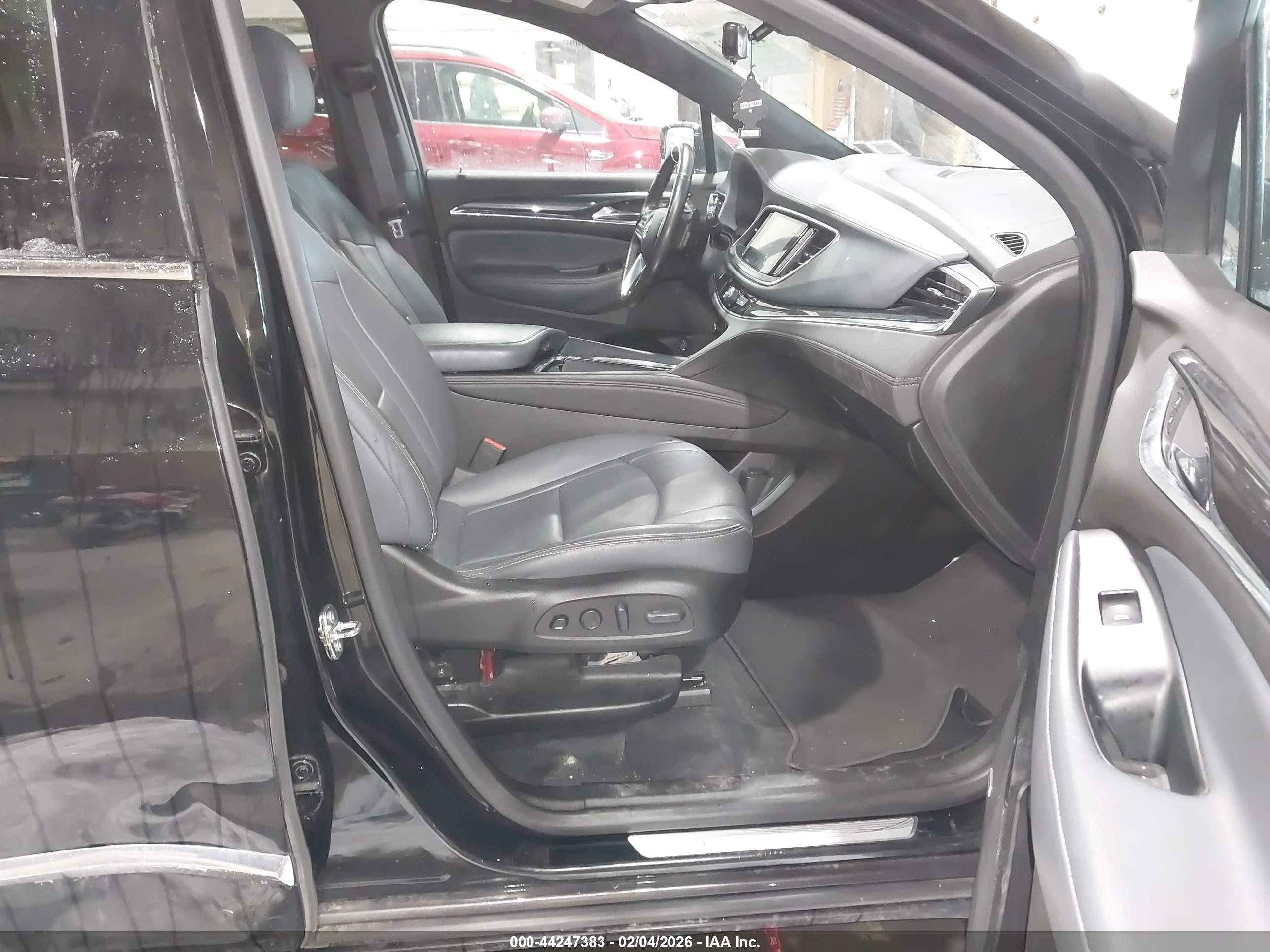 BUICK ENCLAVE image 5