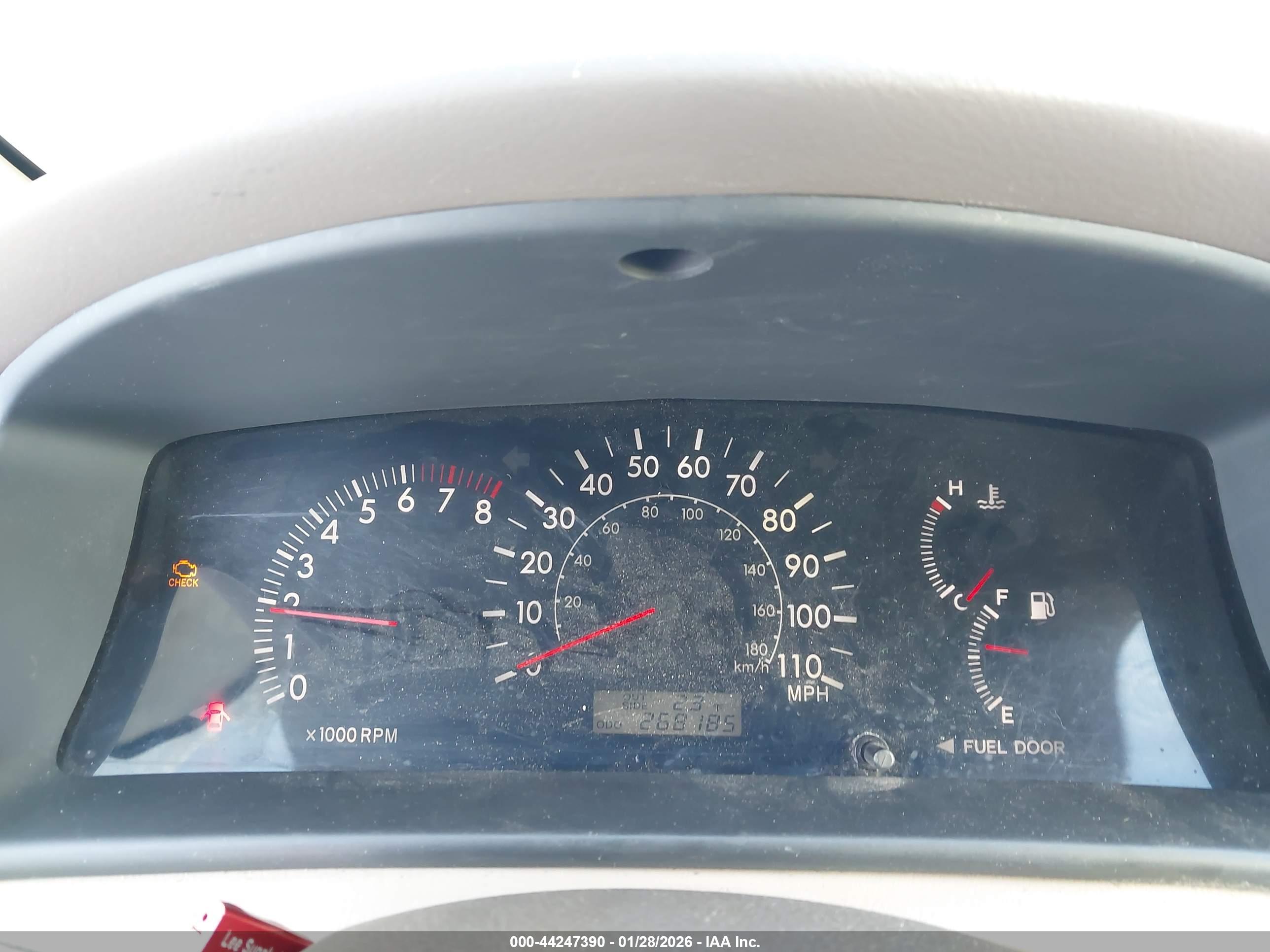 TOYOTA COROLLA image 7