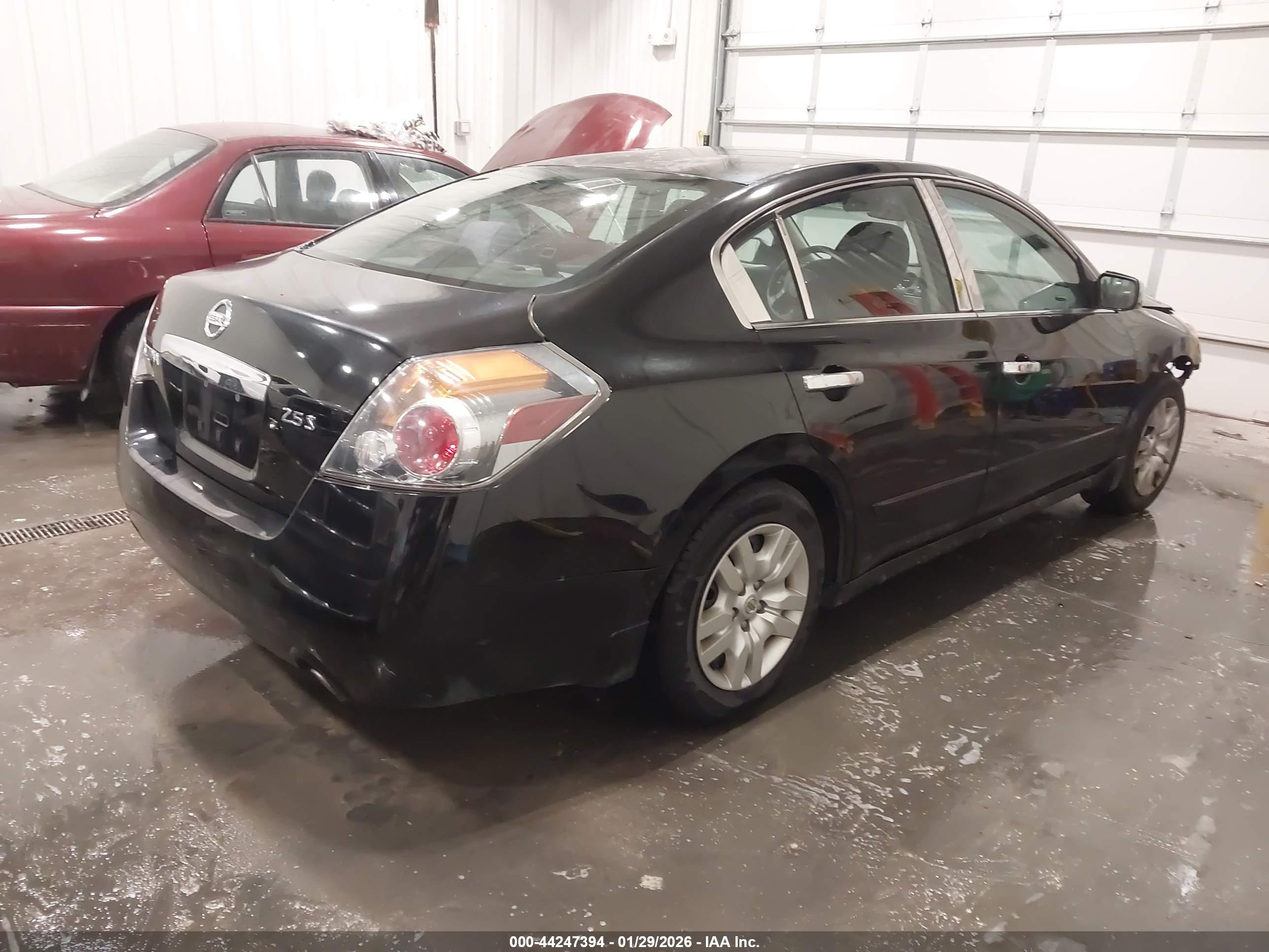 NISSAN ALTIMA image 4