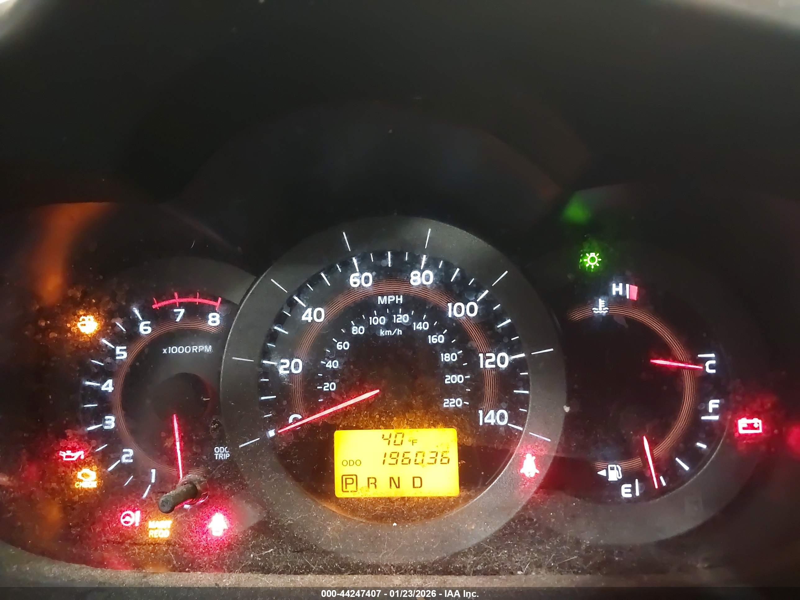 TOYOTA RAV4 image 7