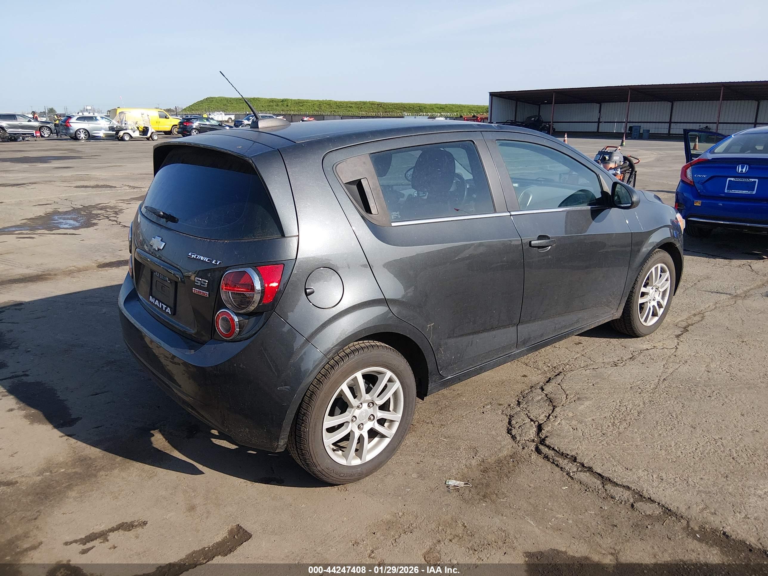 CHEVROLET SONIC image 4