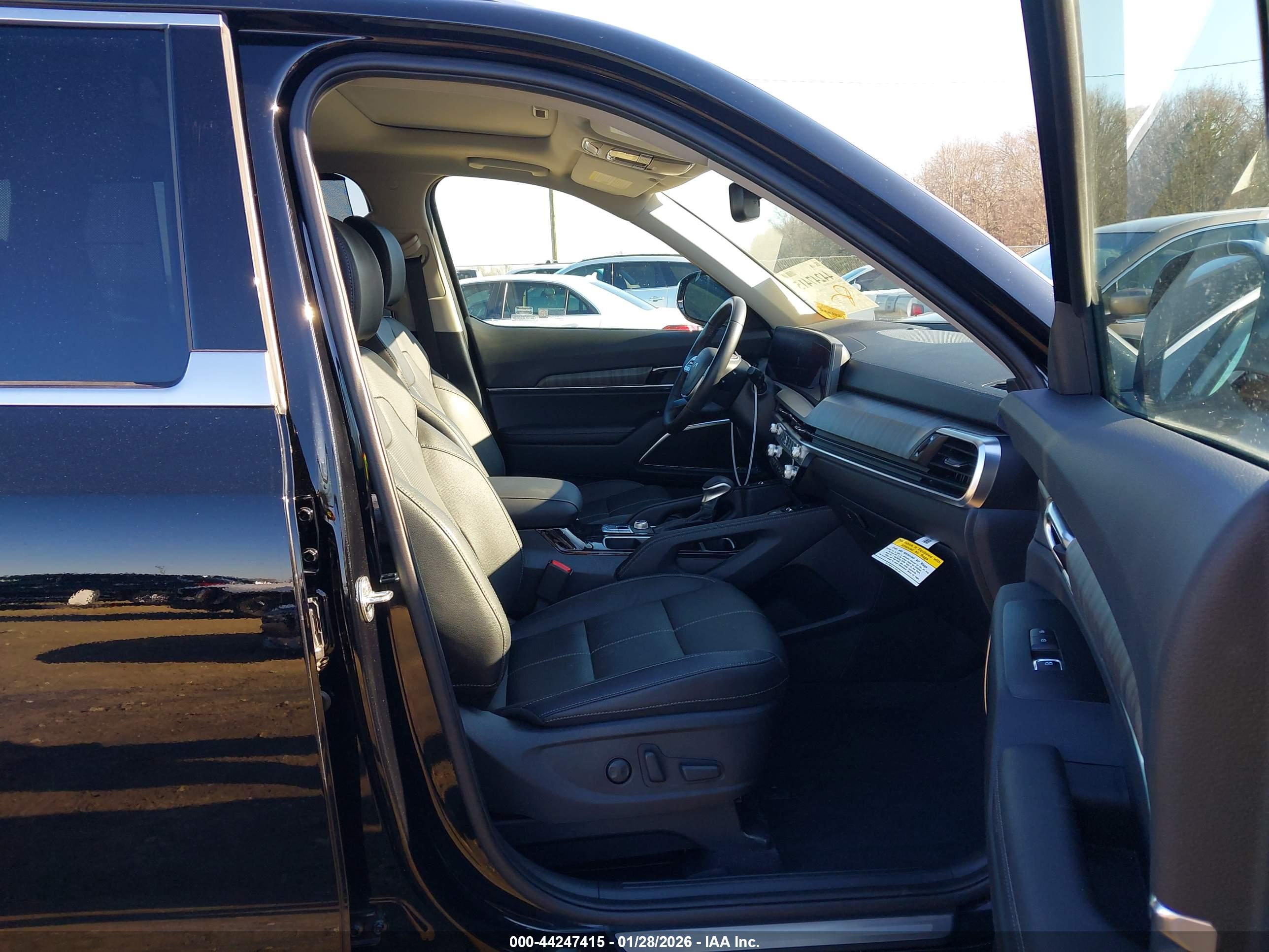 KIA TELLURIDE image 5