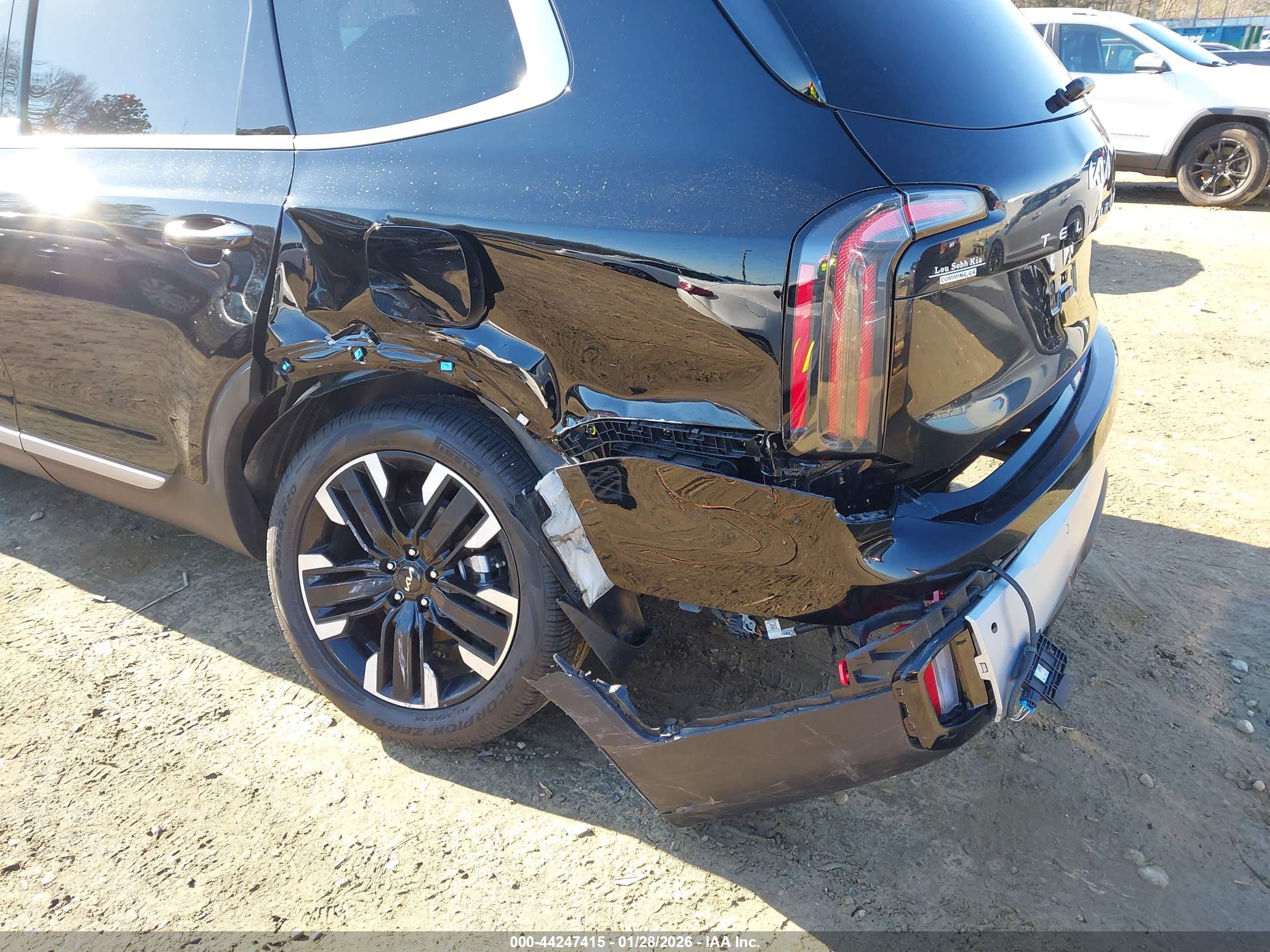 KIA TELLURIDE image 6