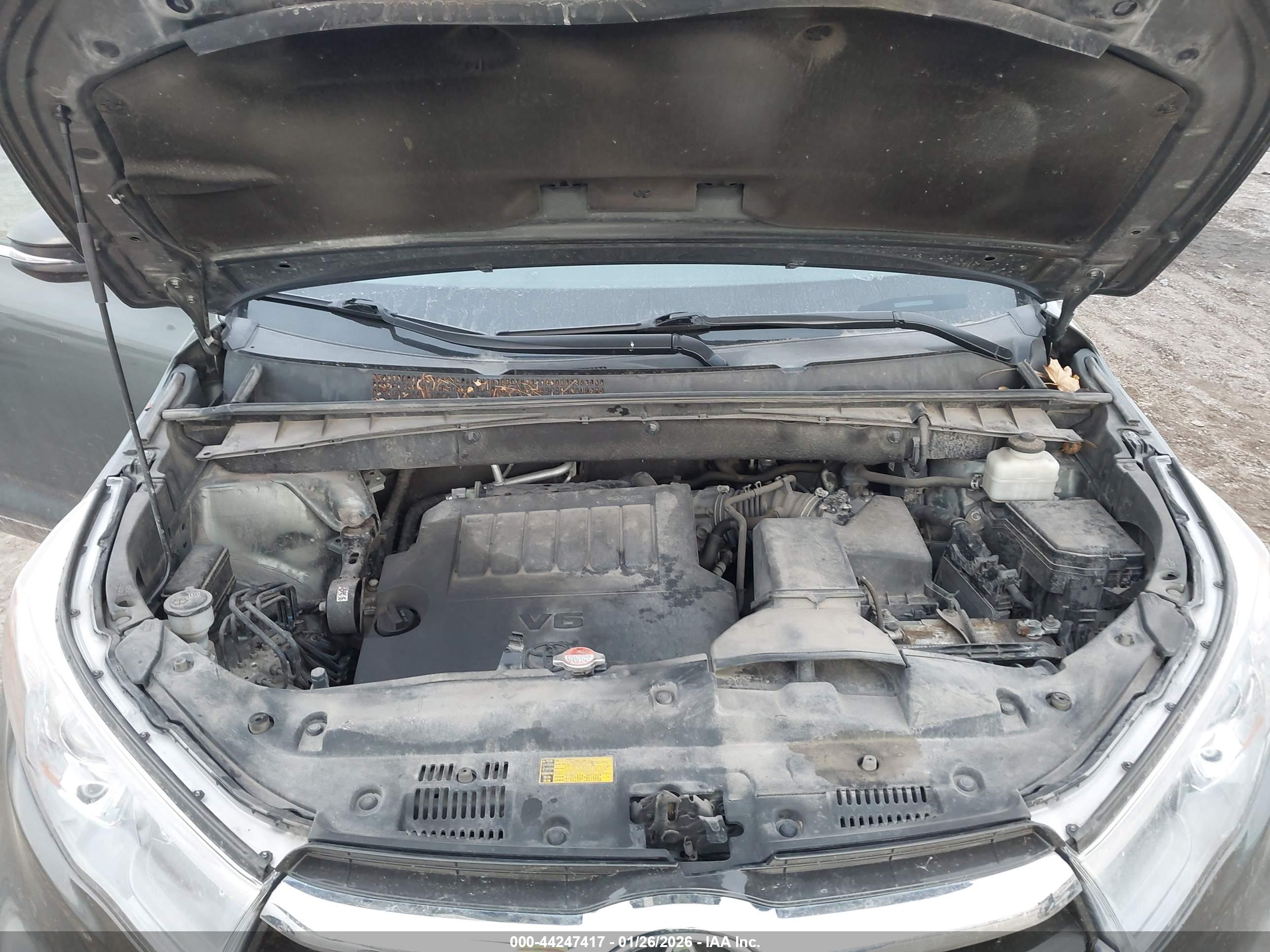 TOYOTA HIGHLANDER image 10