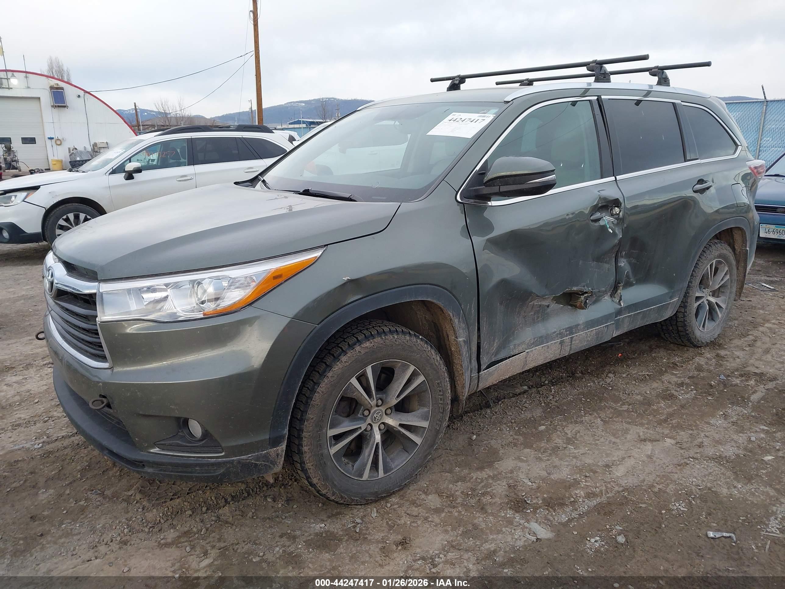 TOYOTA HIGHLANDER image 2