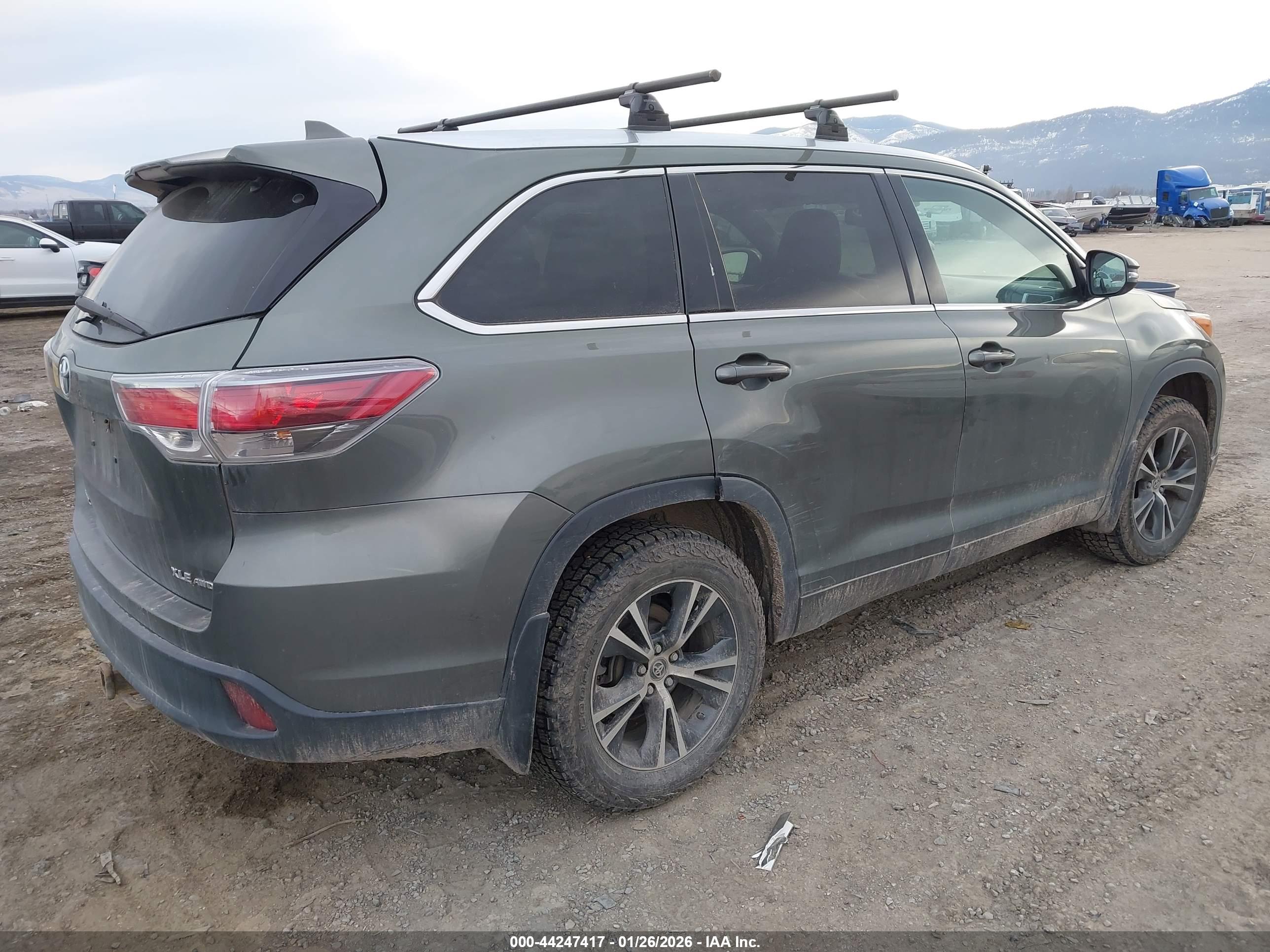 TOYOTA HIGHLANDER image 4