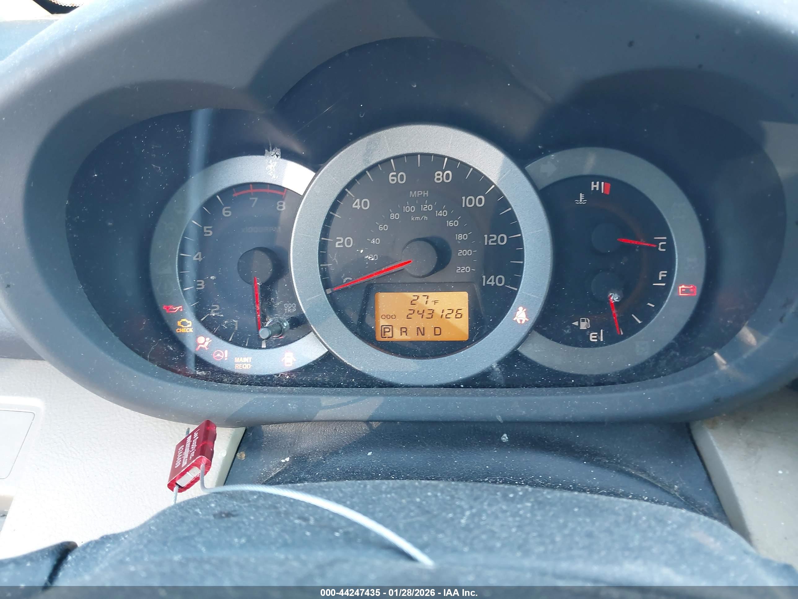 TOYOTA RAV4 image 7