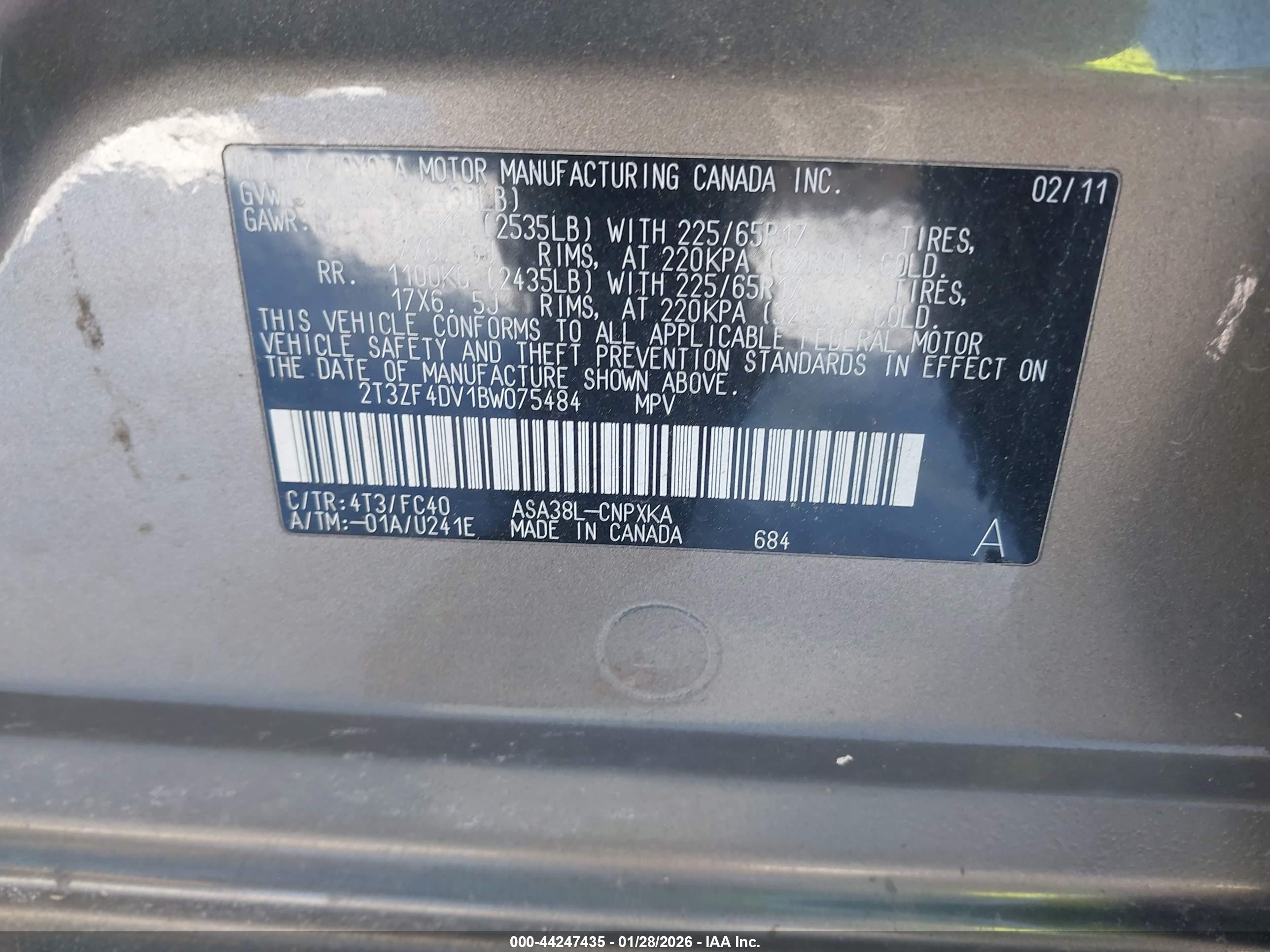 TOYOTA RAV4 image 9