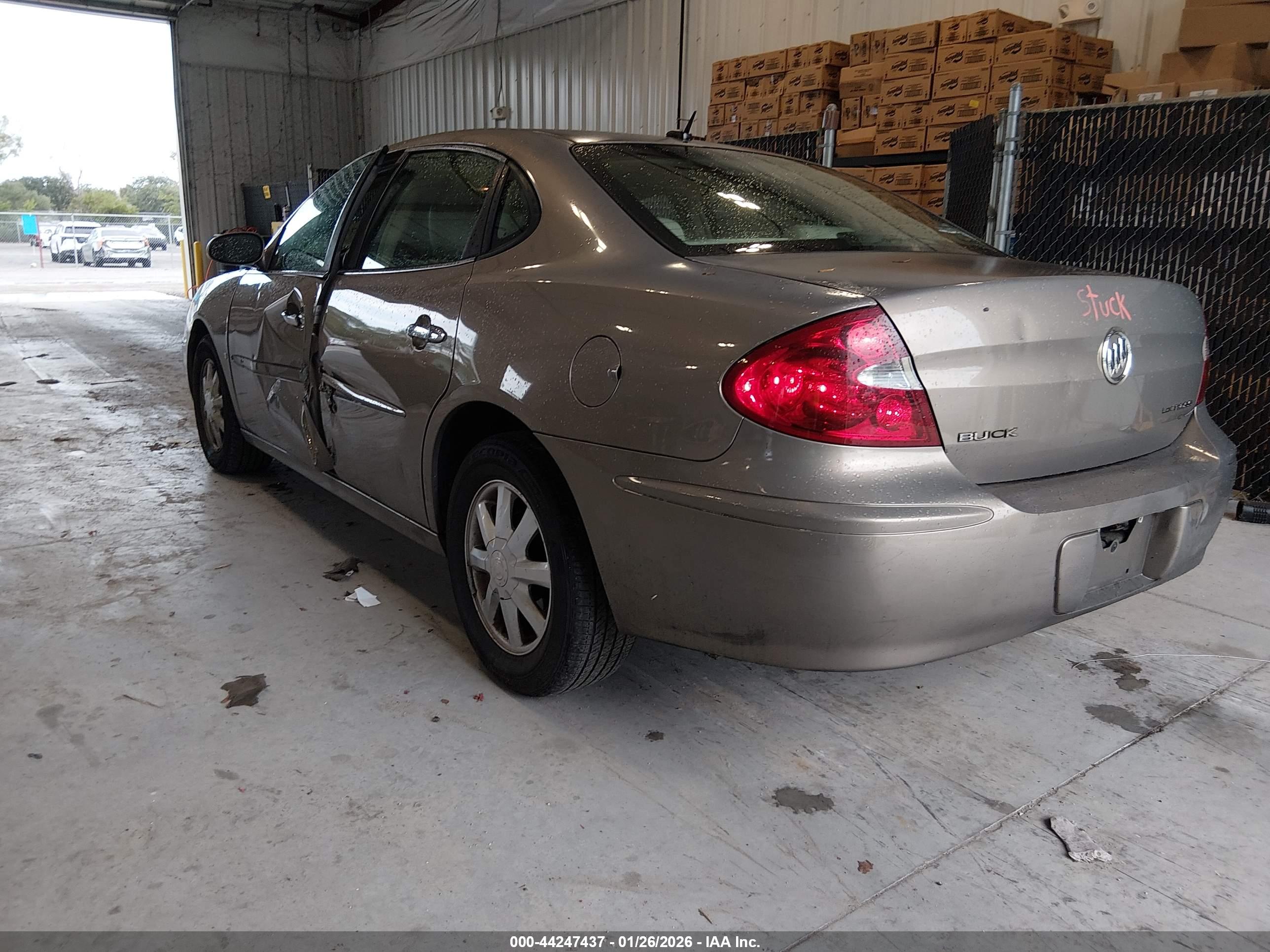 BUICK LACROSSE image 3