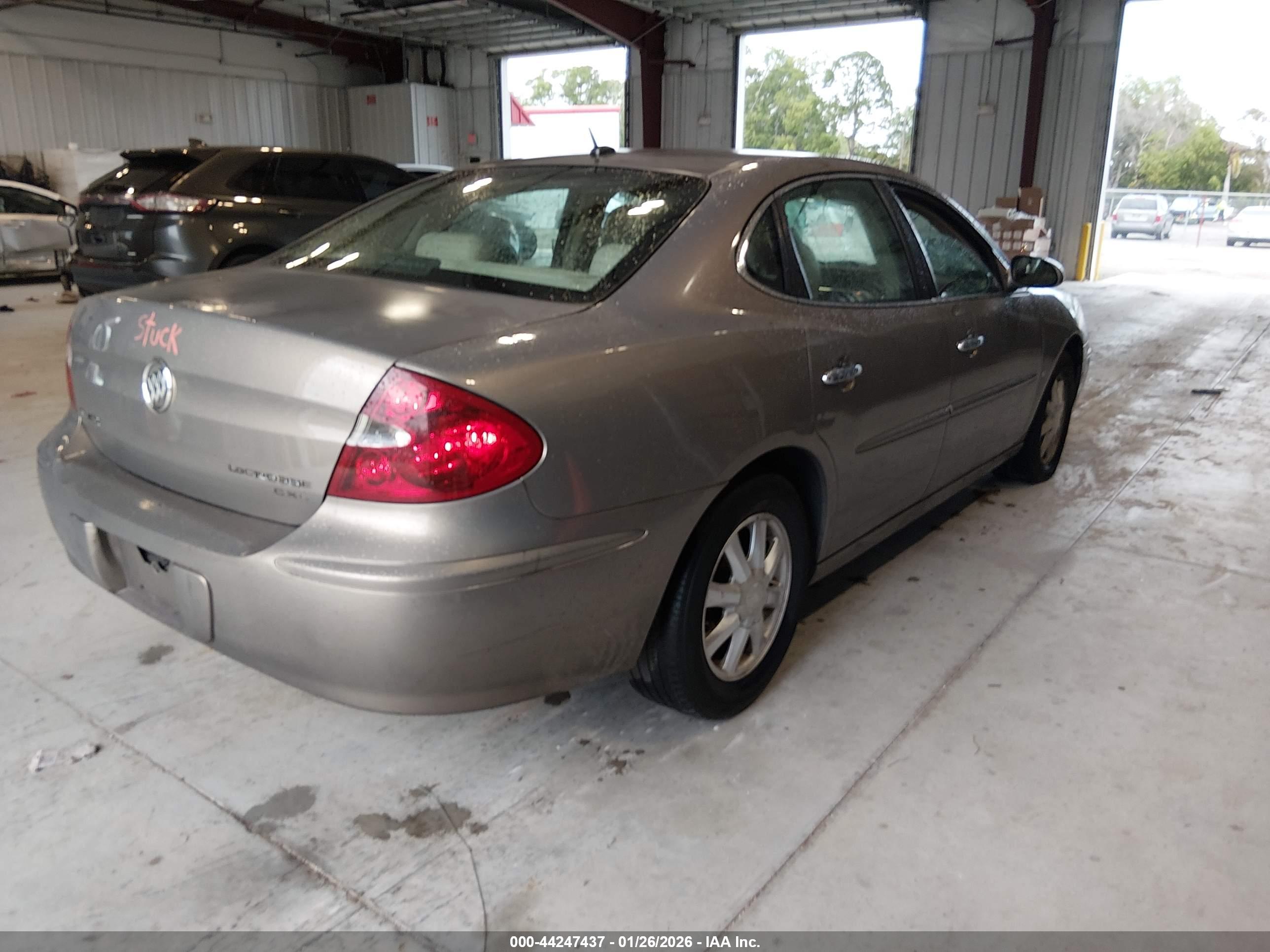 BUICK LACROSSE image 4