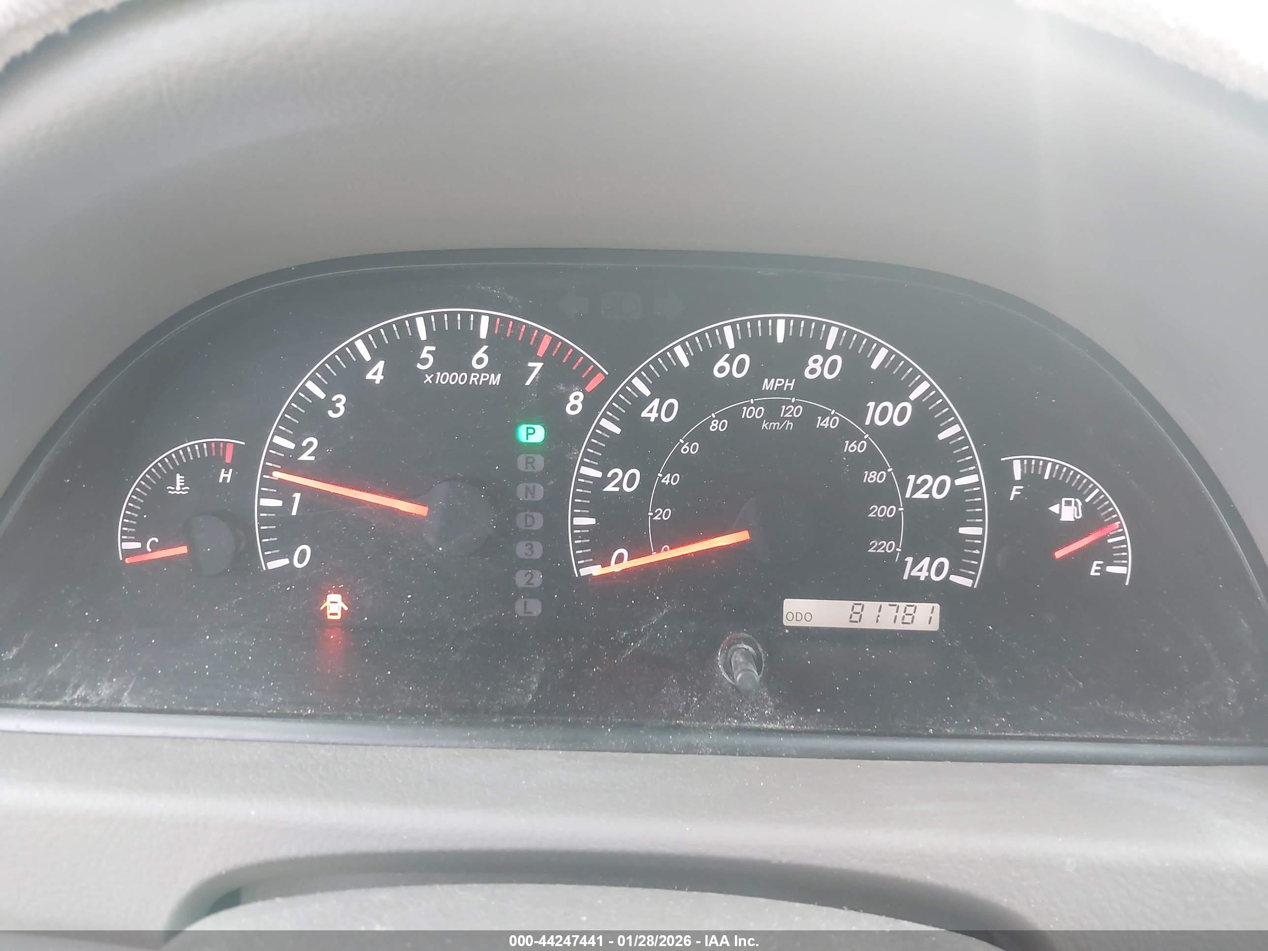 TOYOTA CAMRY image 7