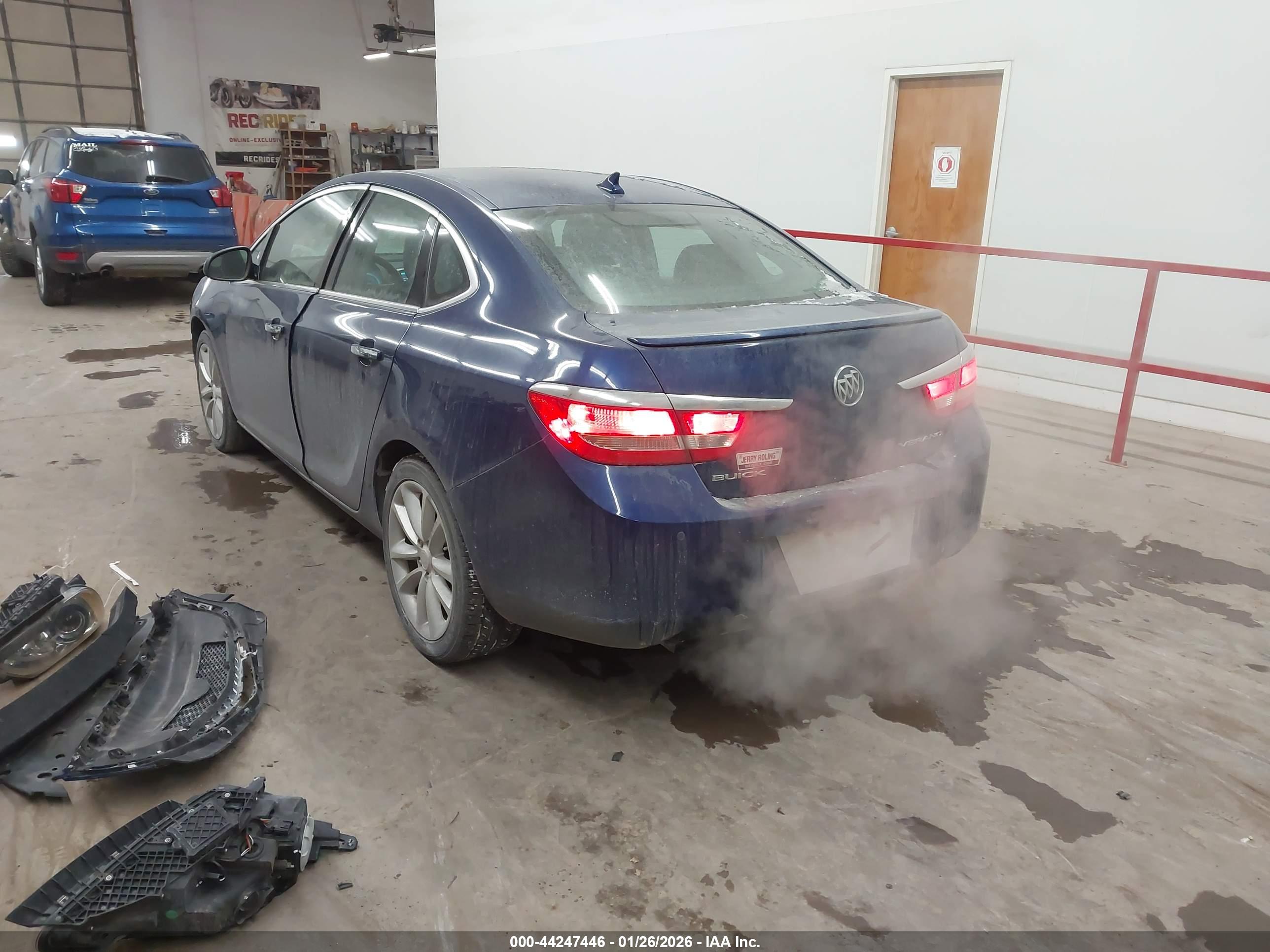 BUICK VERANO image 3
