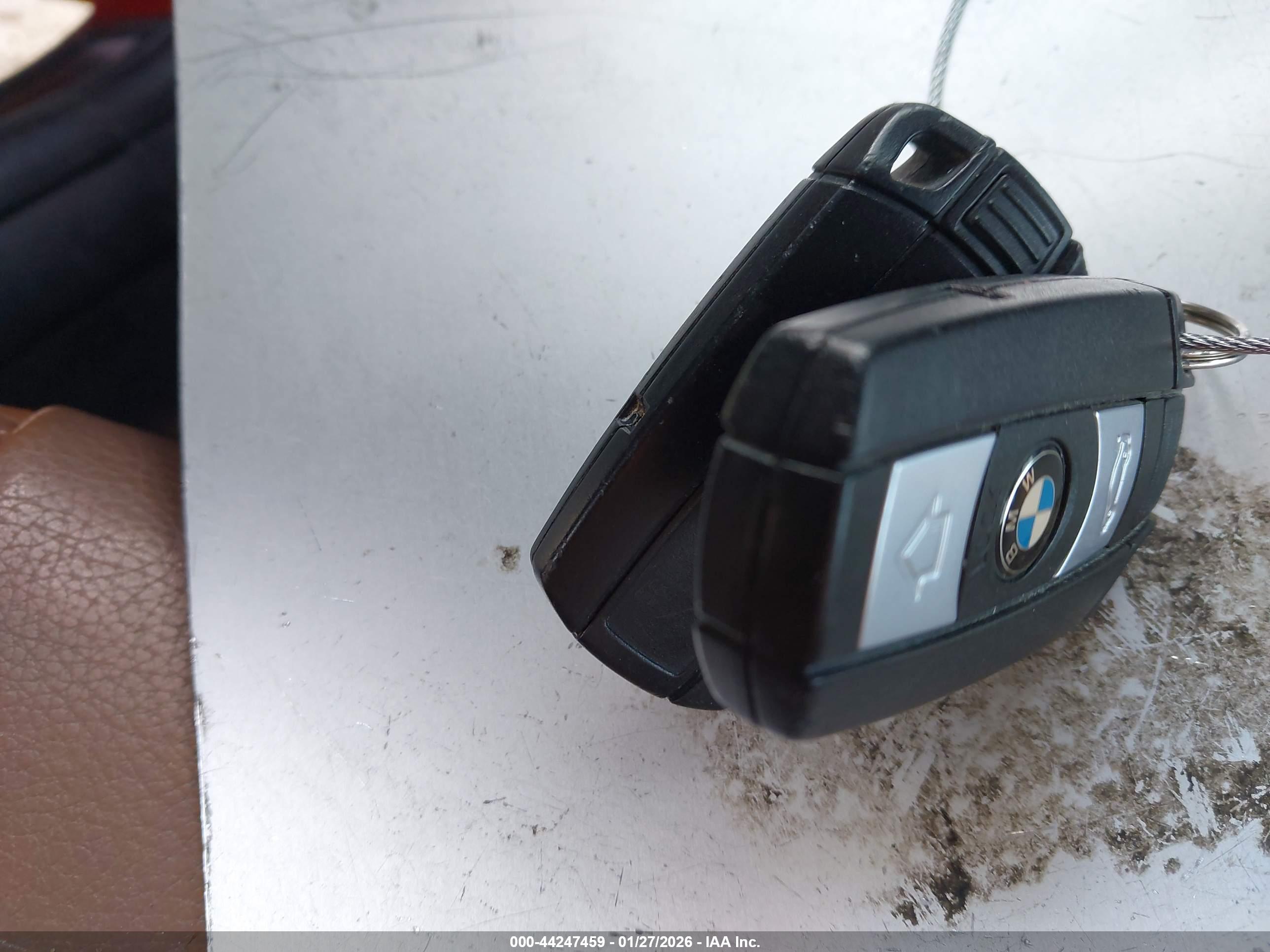 BMW 328I image 11