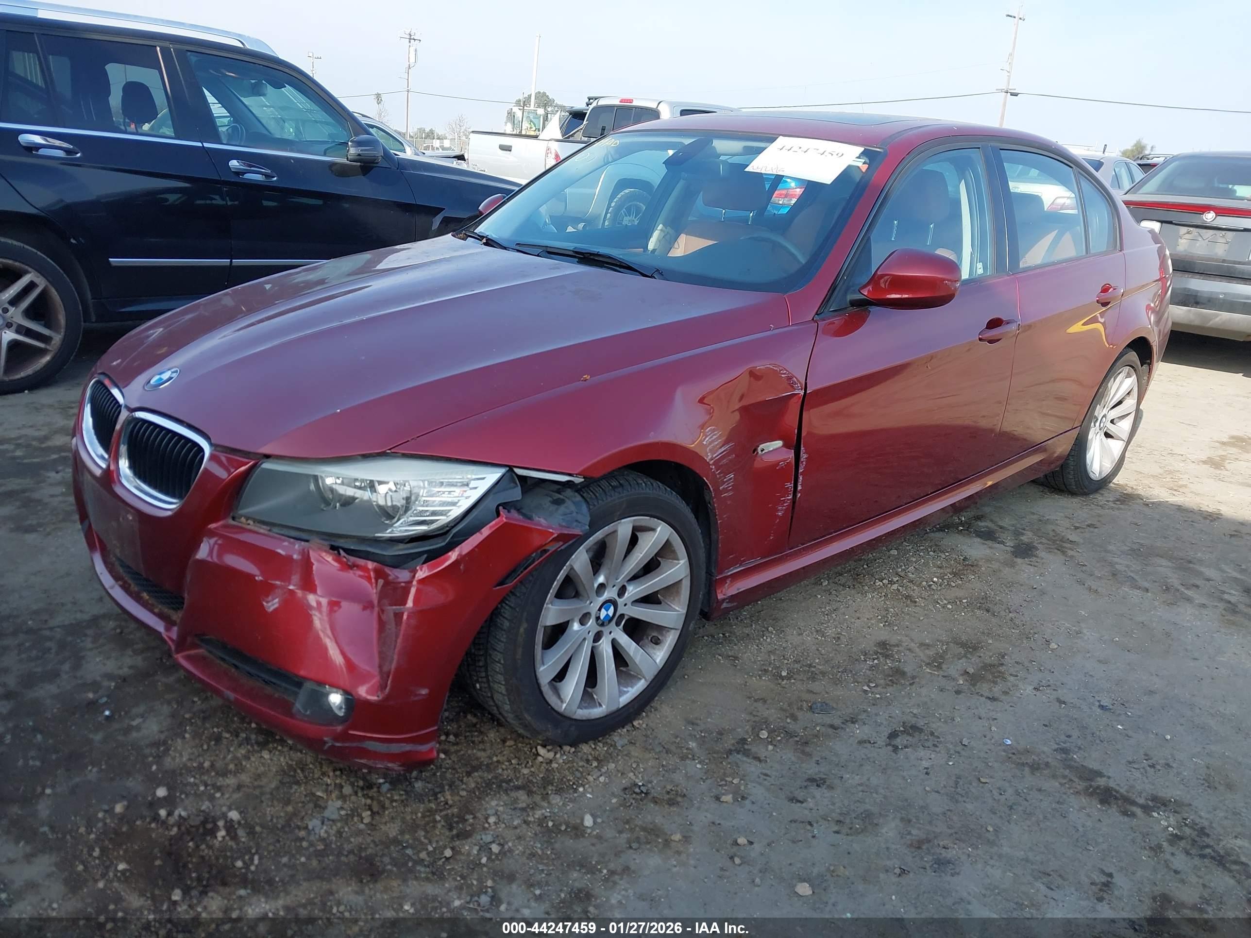 BMW 328I image 2