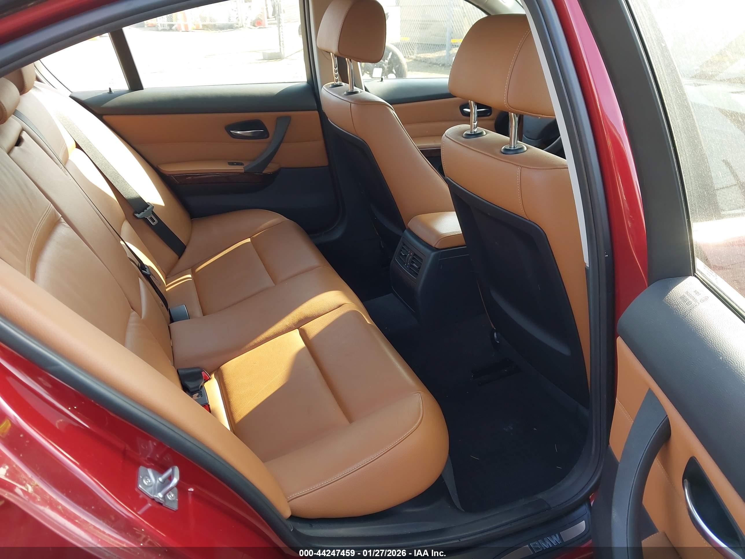 BMW 328I image 8