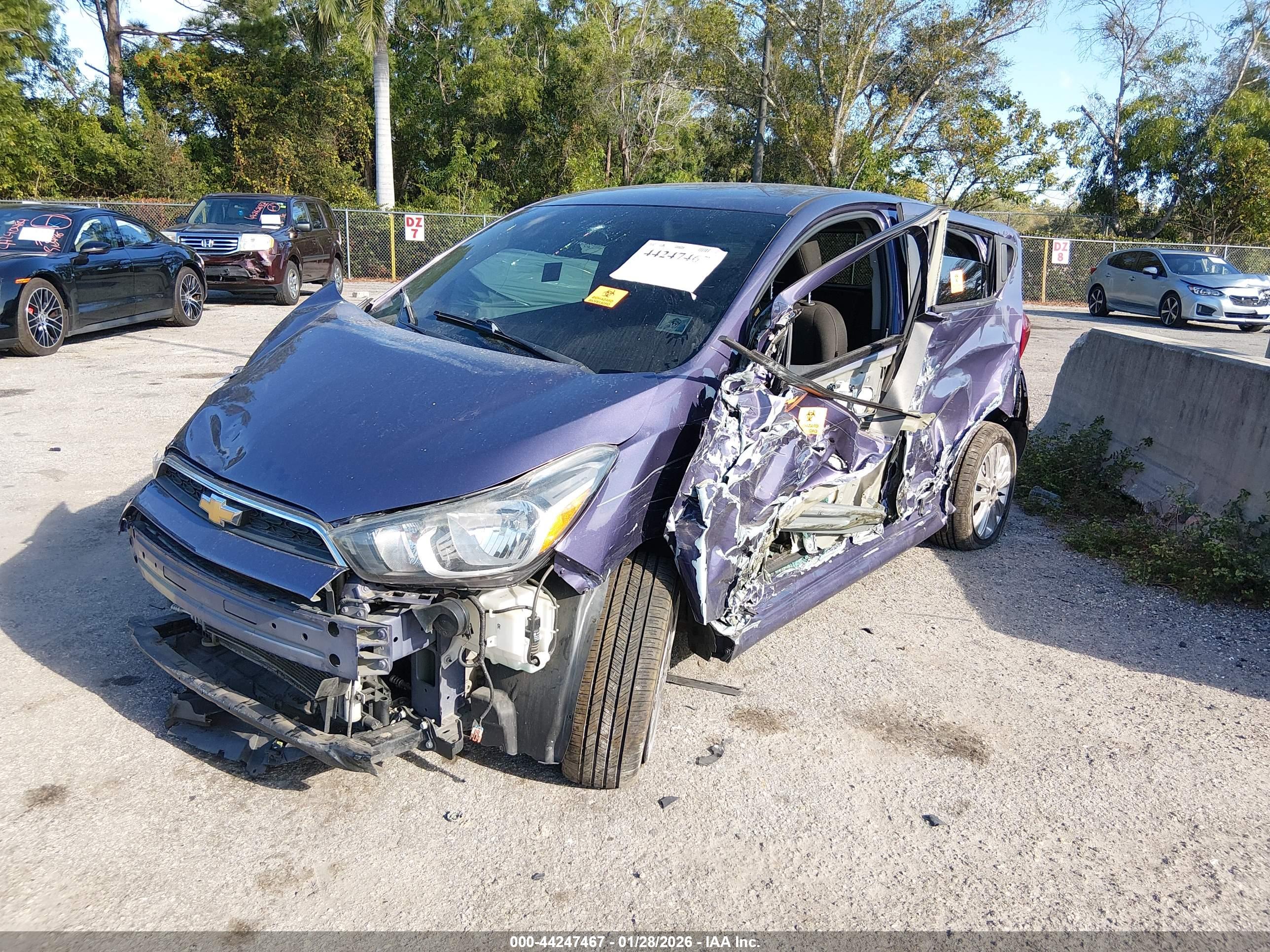 CHEVROLET SPARK image 2
