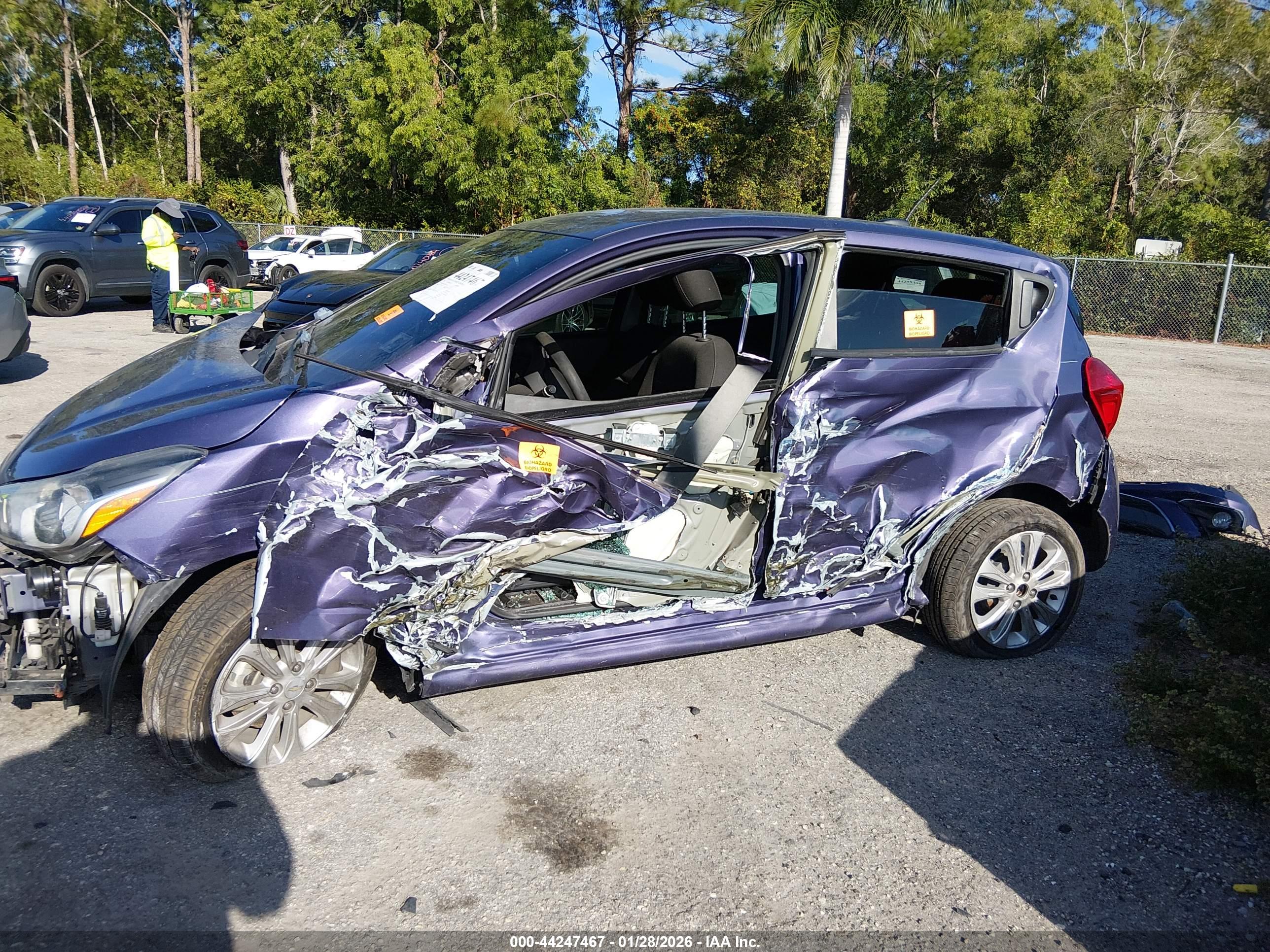 CHEVROLET SPARK image 6