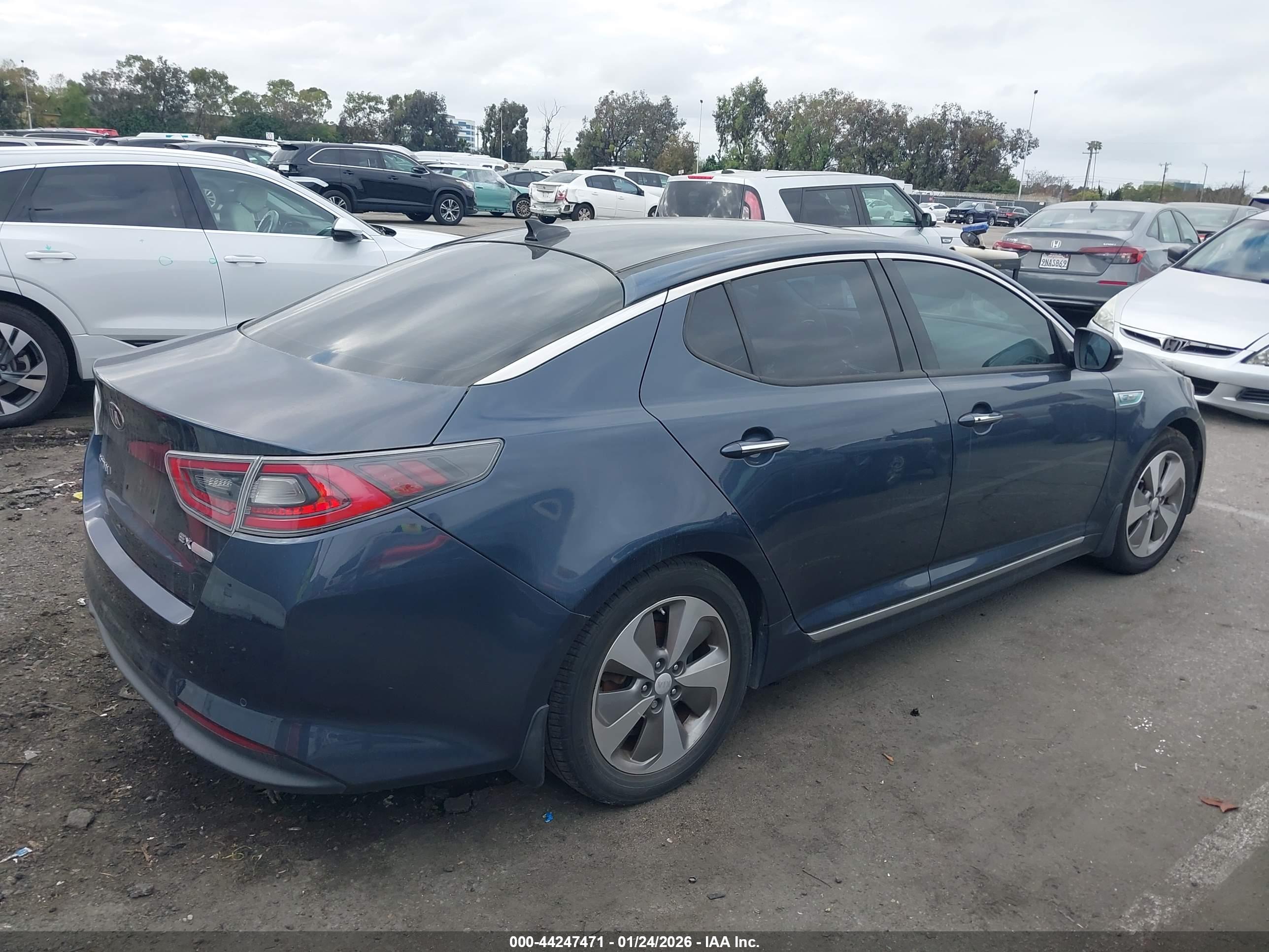 KIA OPTIMA image 4