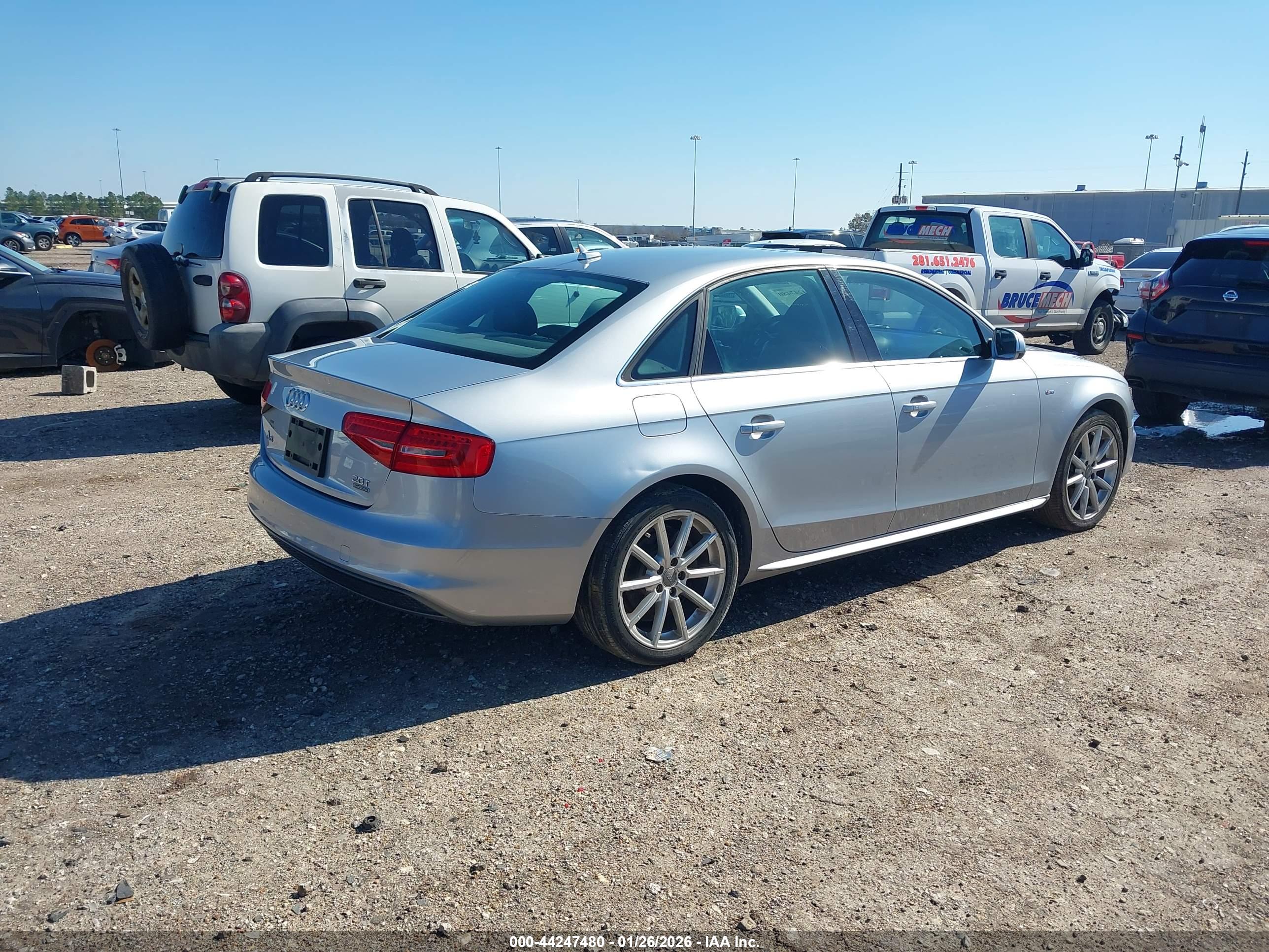 AUDI A4 image 4