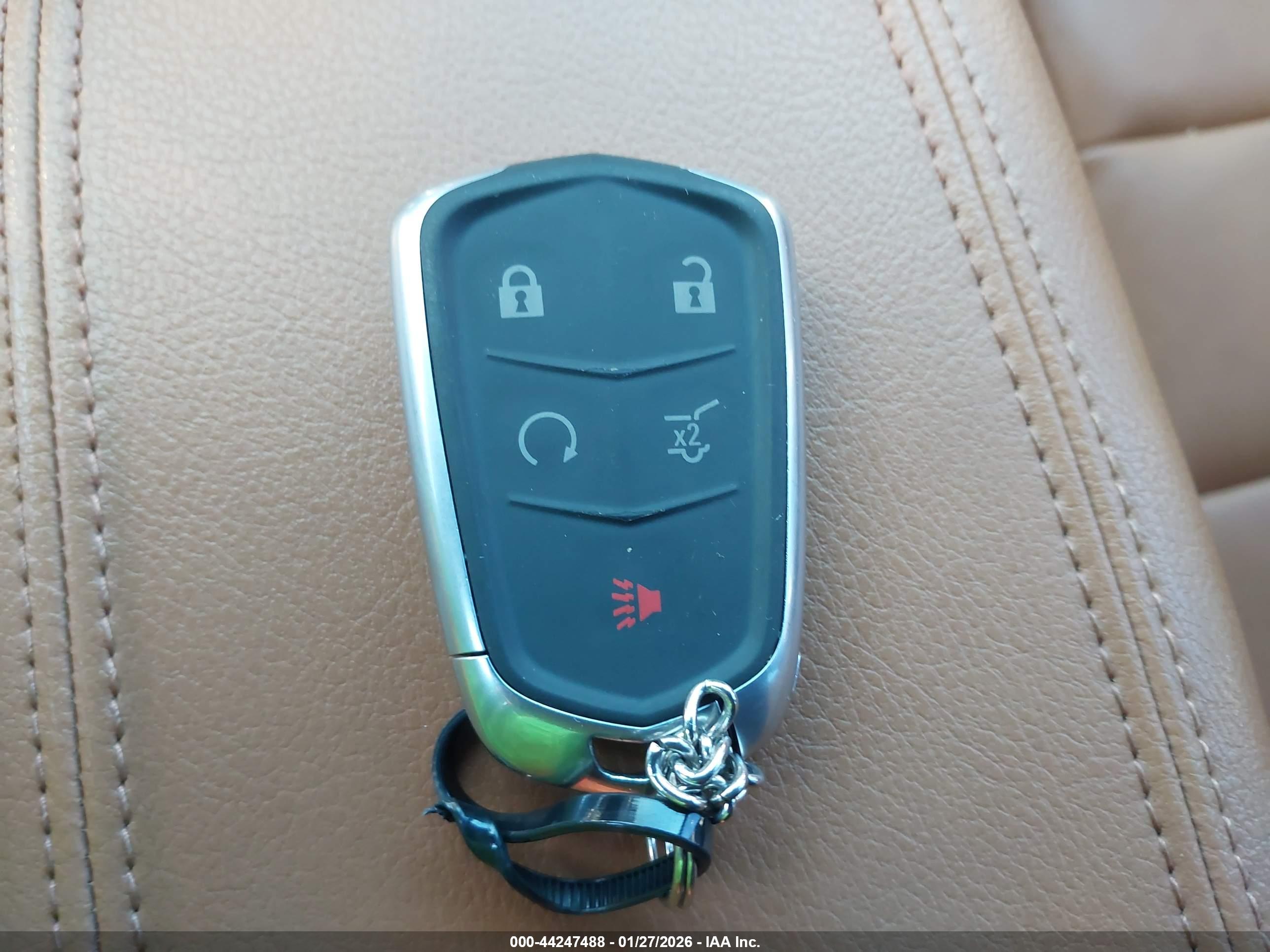 CADILLAC XT4 image 11
