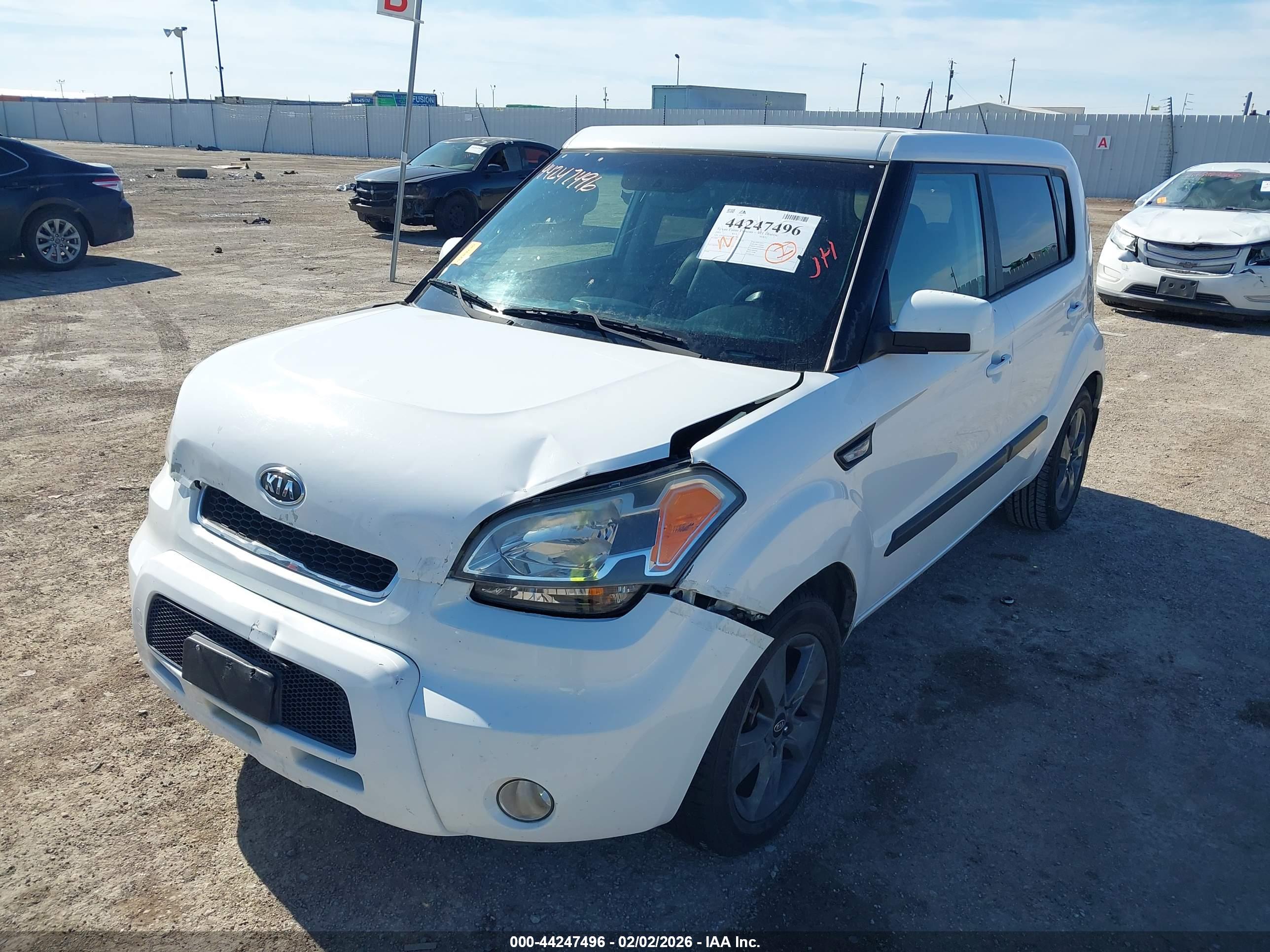 KIA SOUL image 2