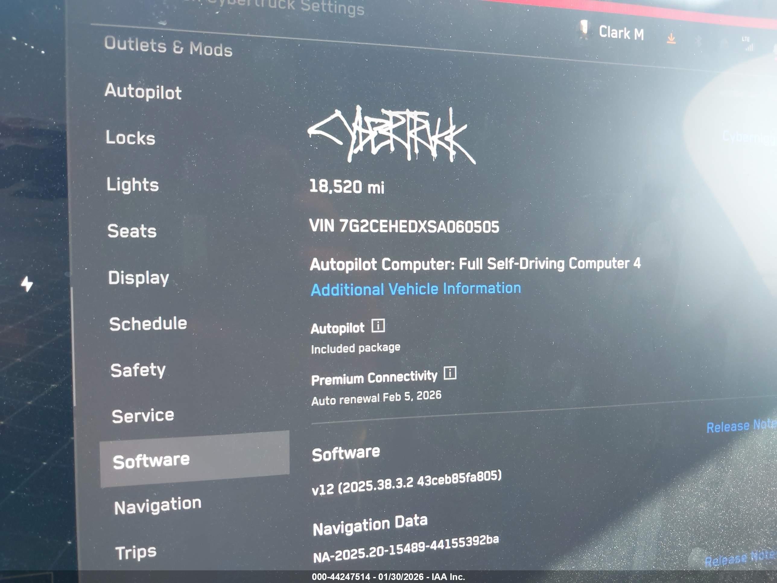 TESLA CYBERTRUCK image 7