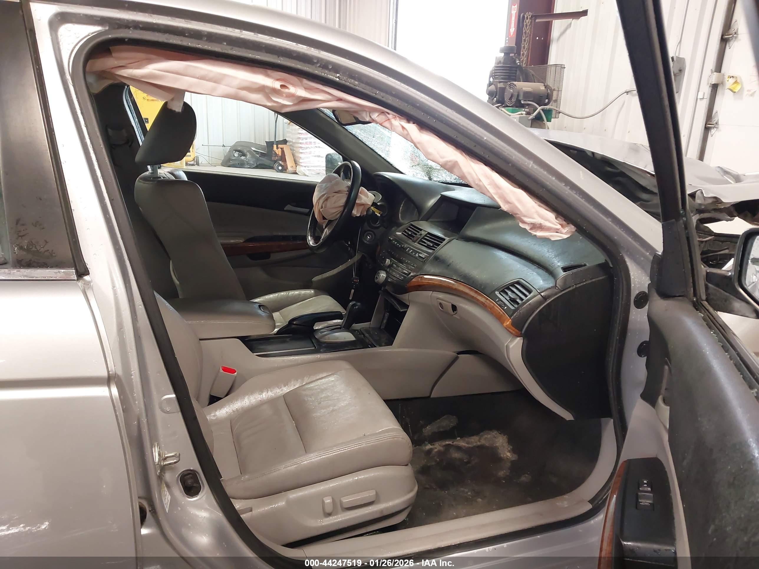 HONDA ACCORD image 5