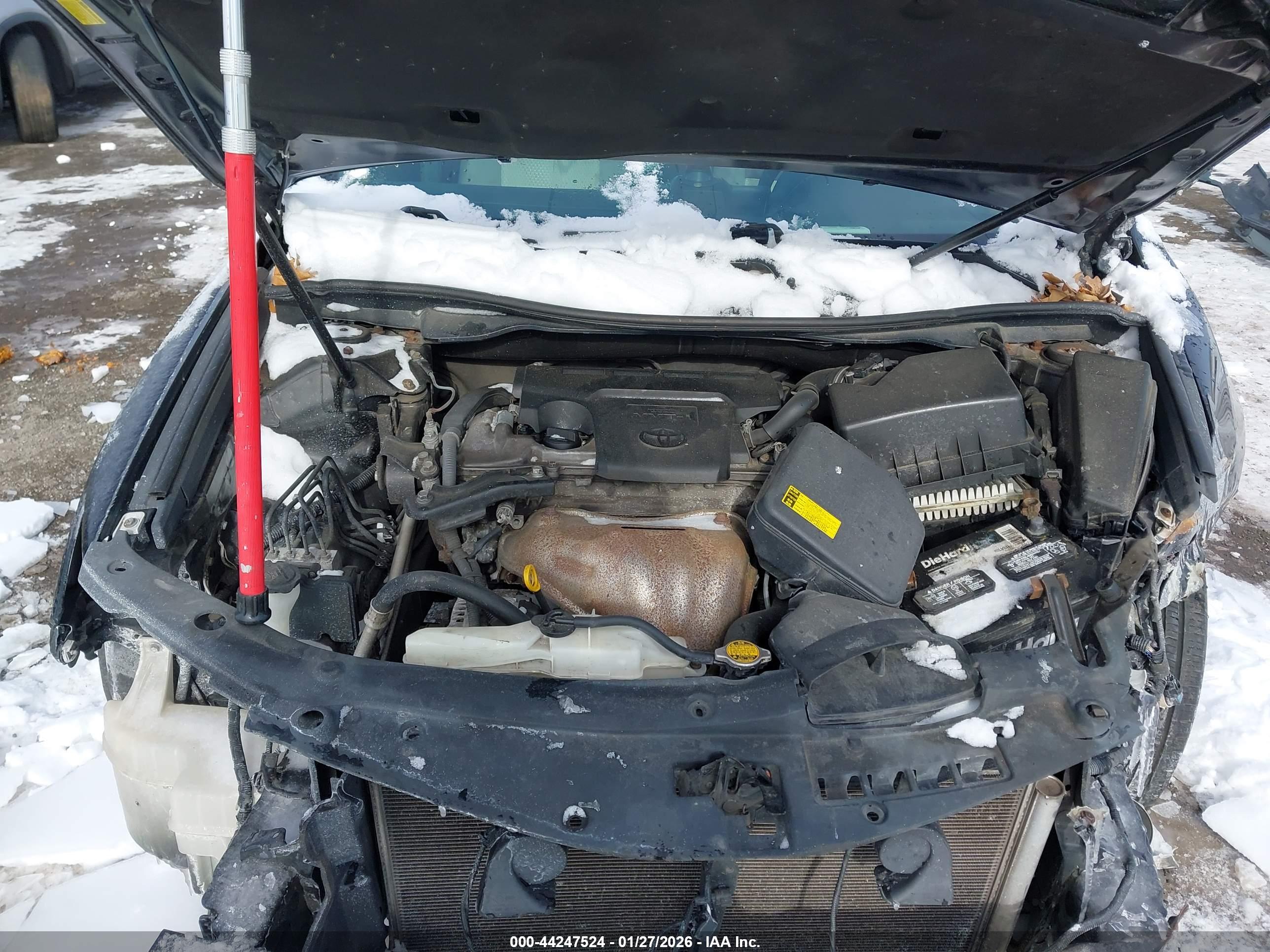 TOYOTA CAMRY image 10