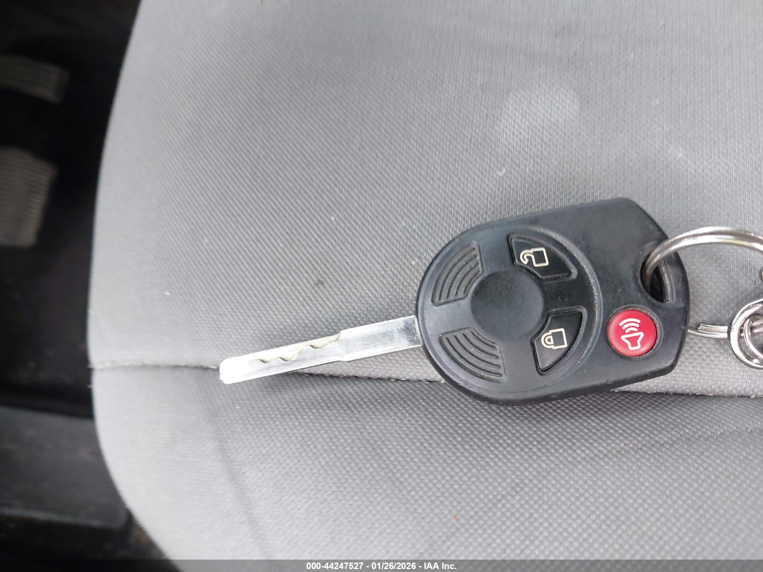 FORD ESCAPE image 11