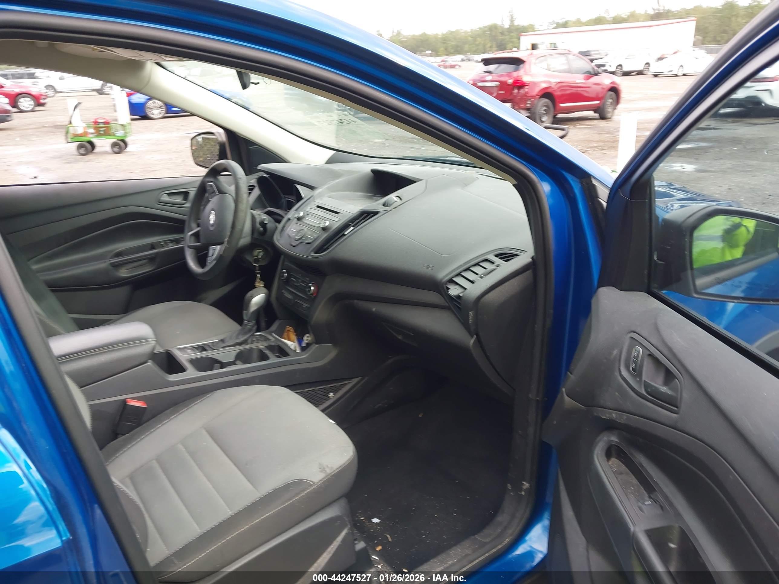 FORD ESCAPE image 5