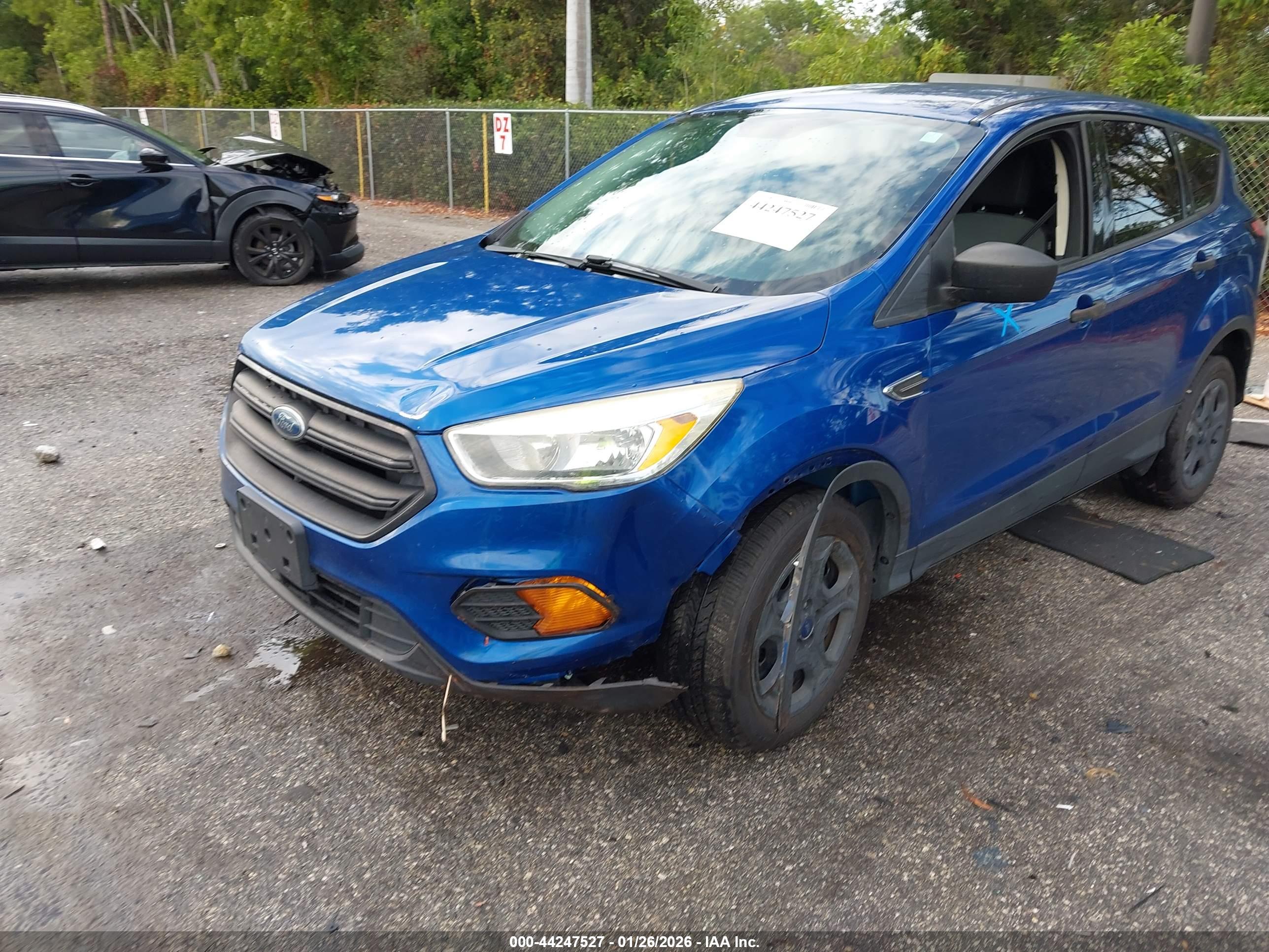 FORD ESCAPE image 6