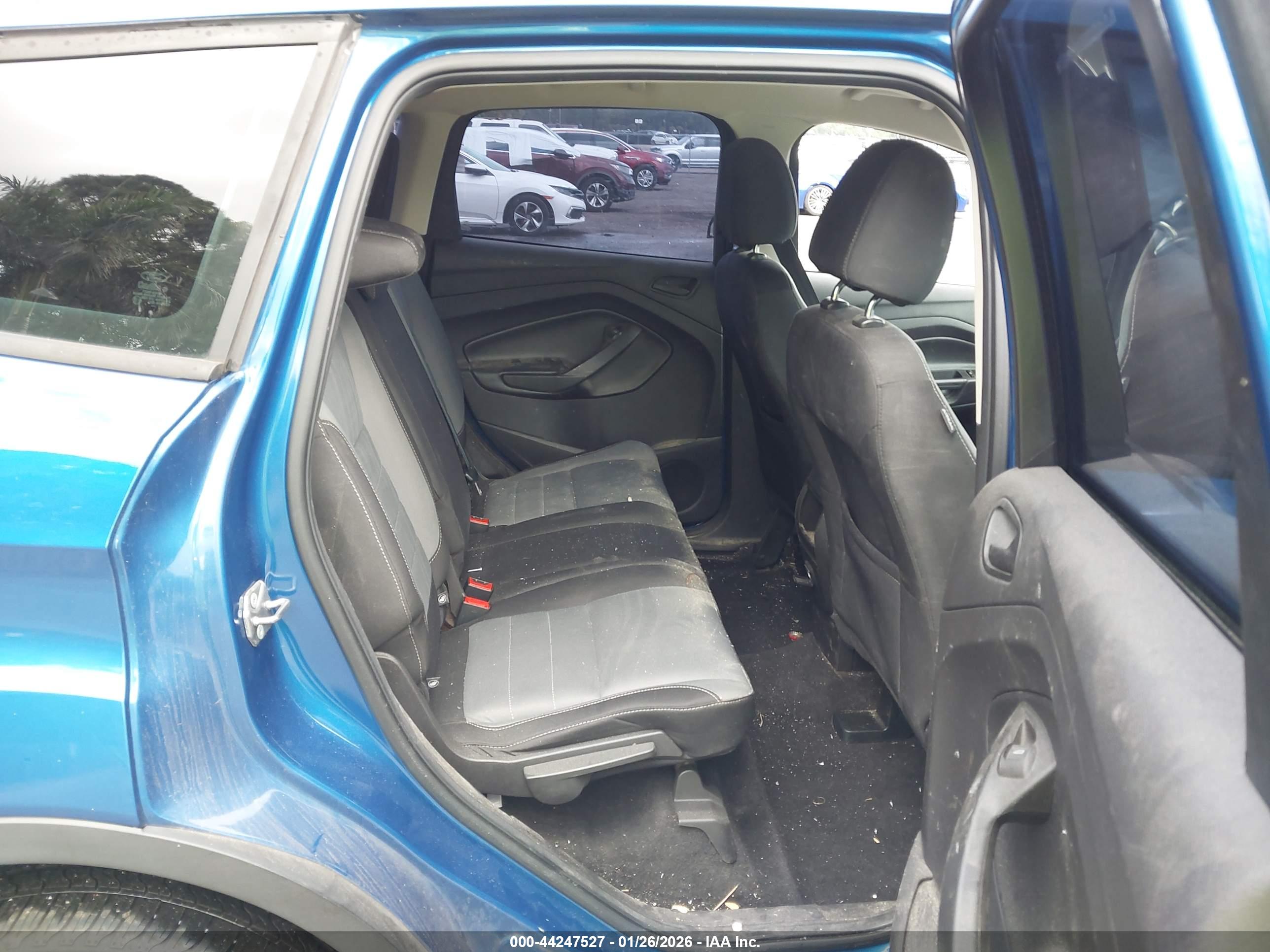 FORD ESCAPE image 8