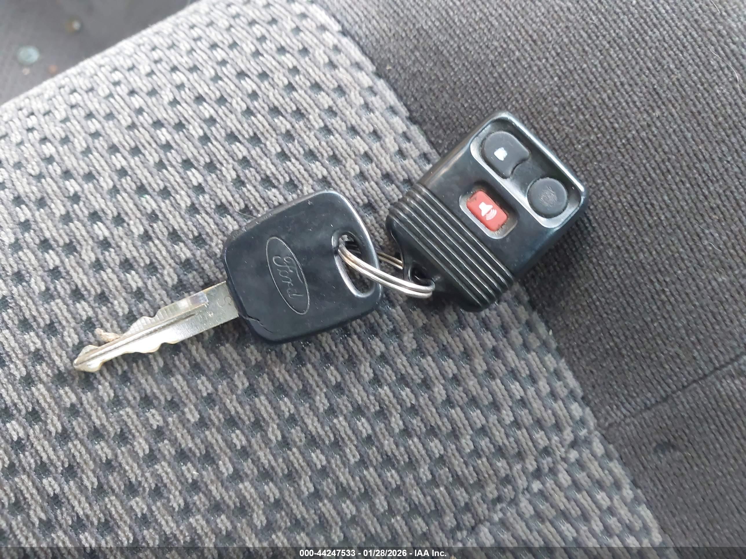 FORD F-150 image 11