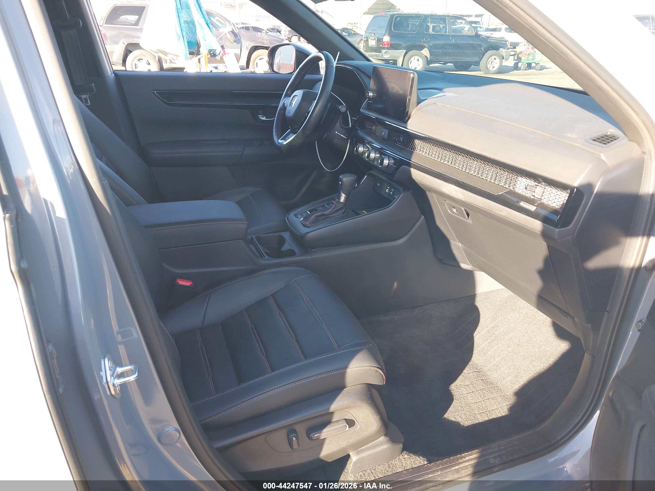 HONDA CR-V image 5