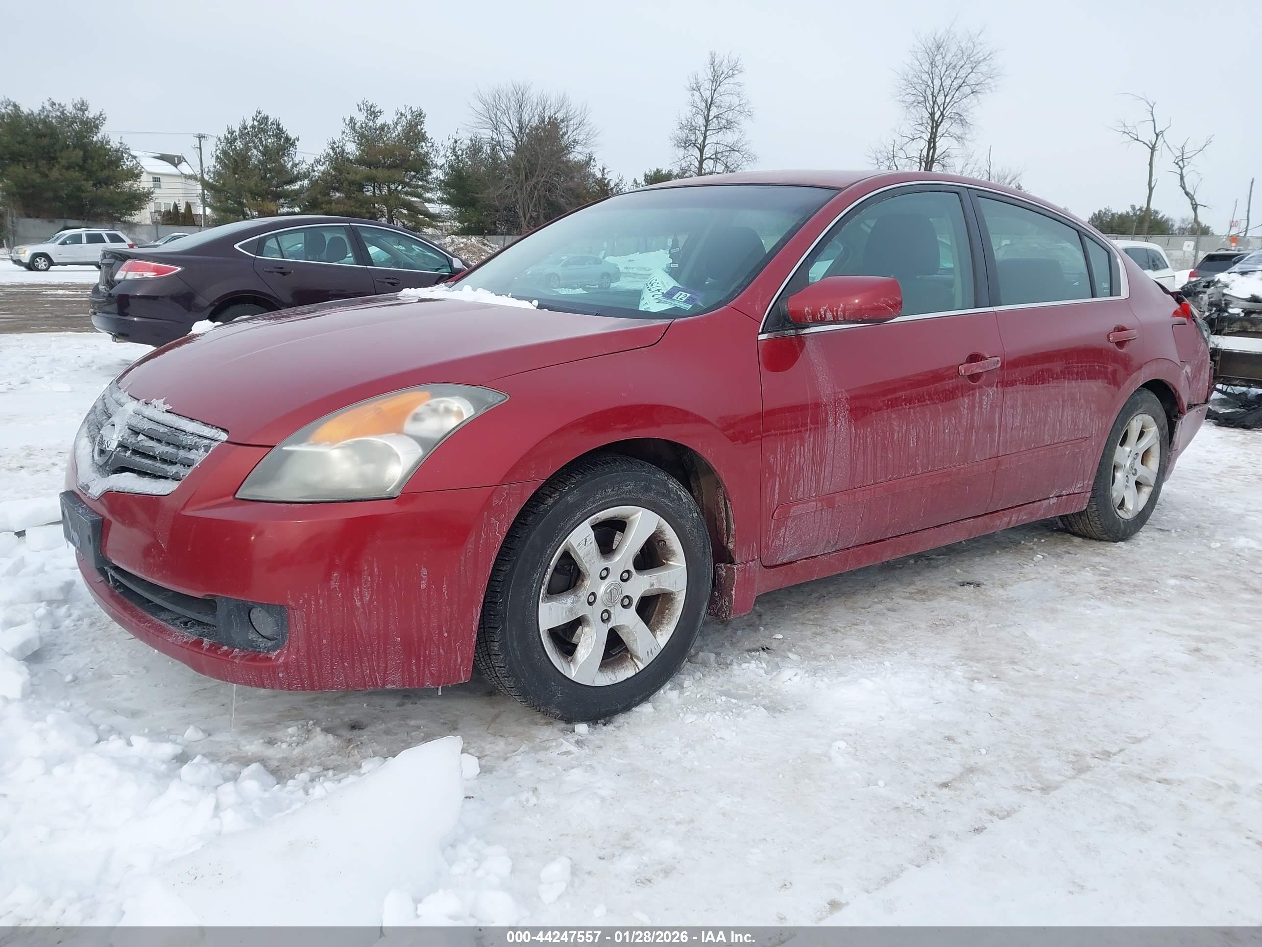 NISSAN ALTIMA image 2