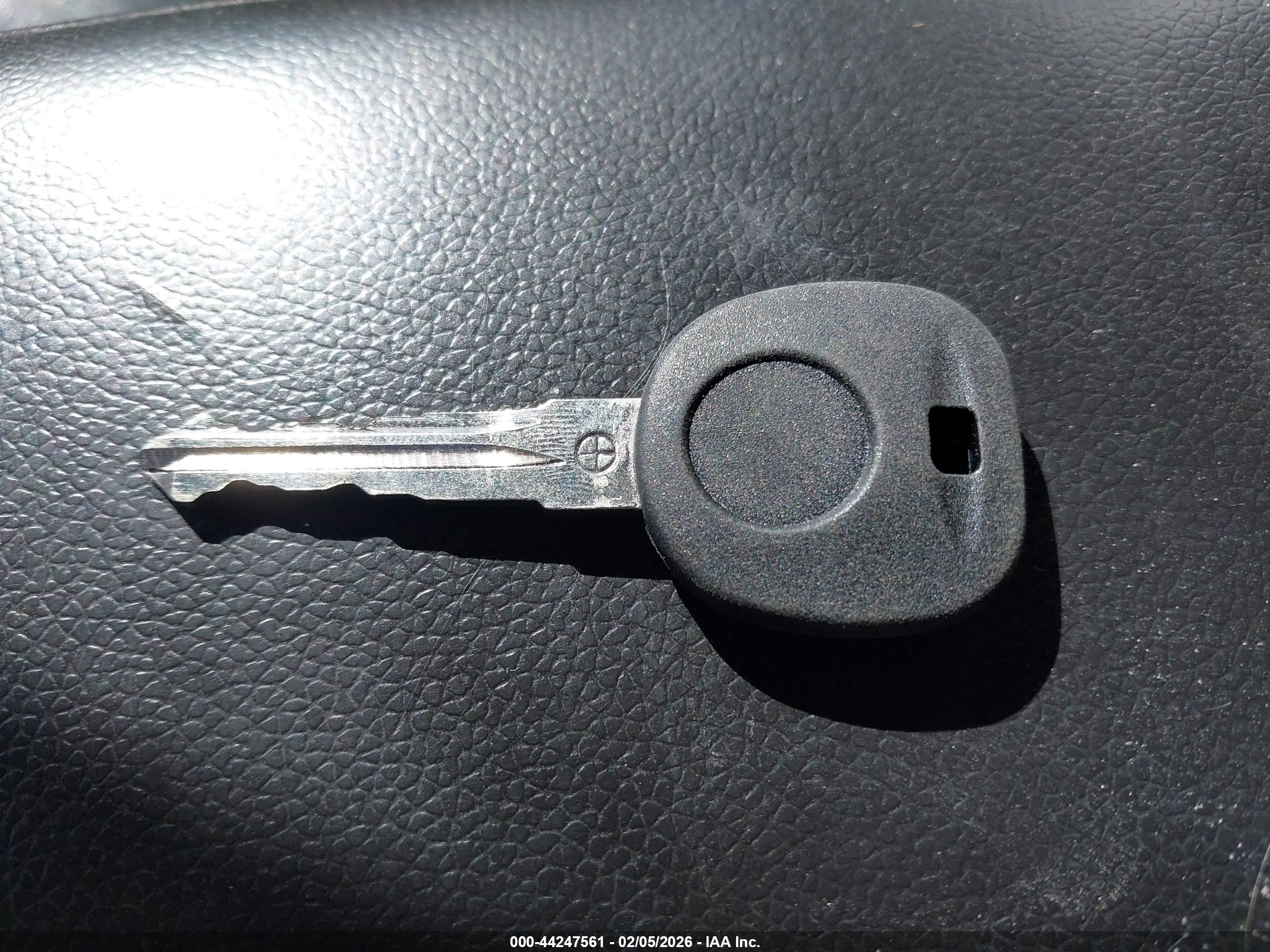 CHEVROLET TAHOE image 11