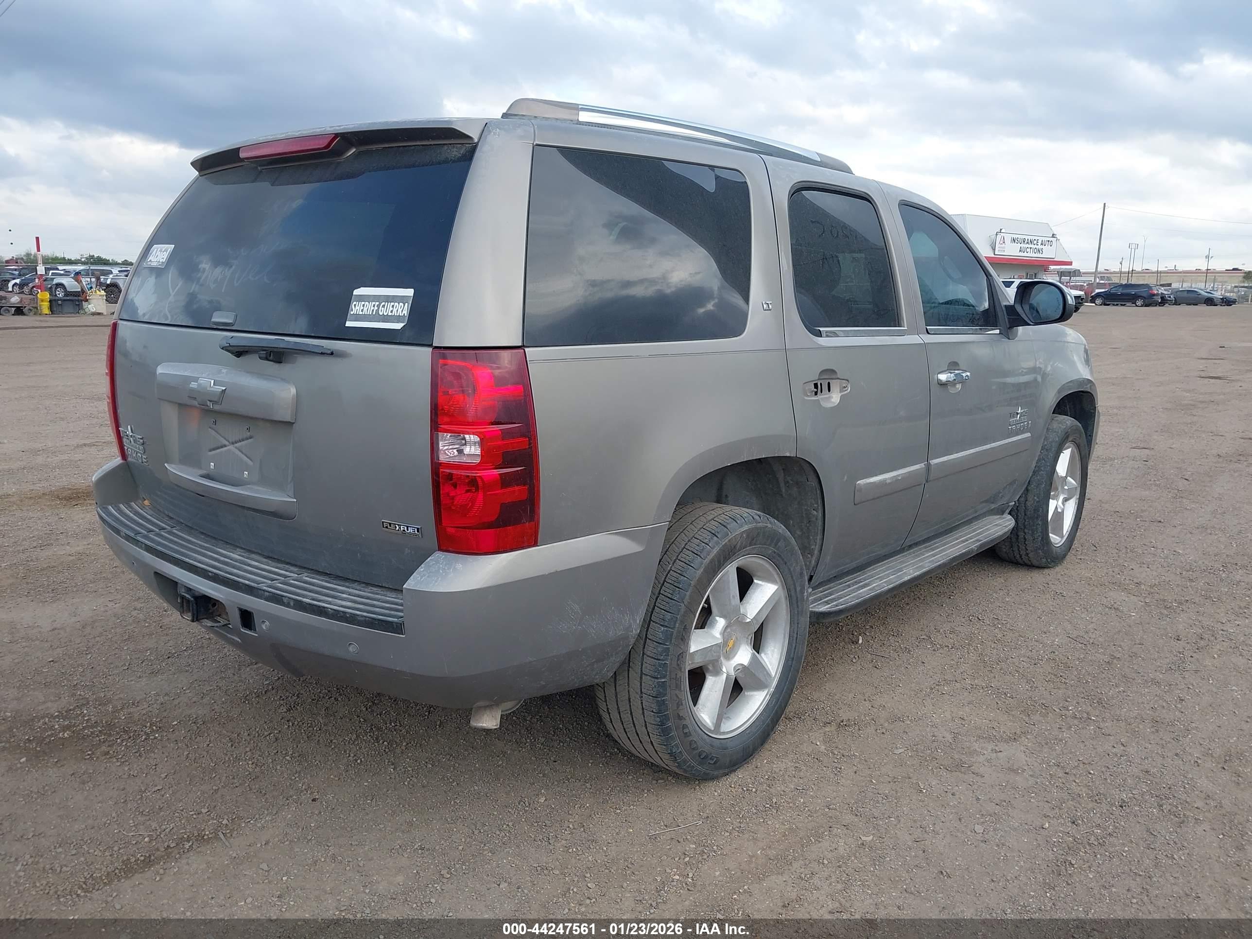 CHEVROLET TAHOE image 4