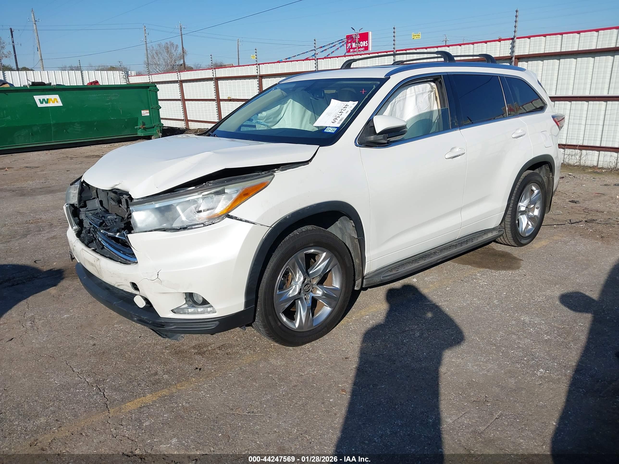 TOYOTA HIGHLANDER image 2